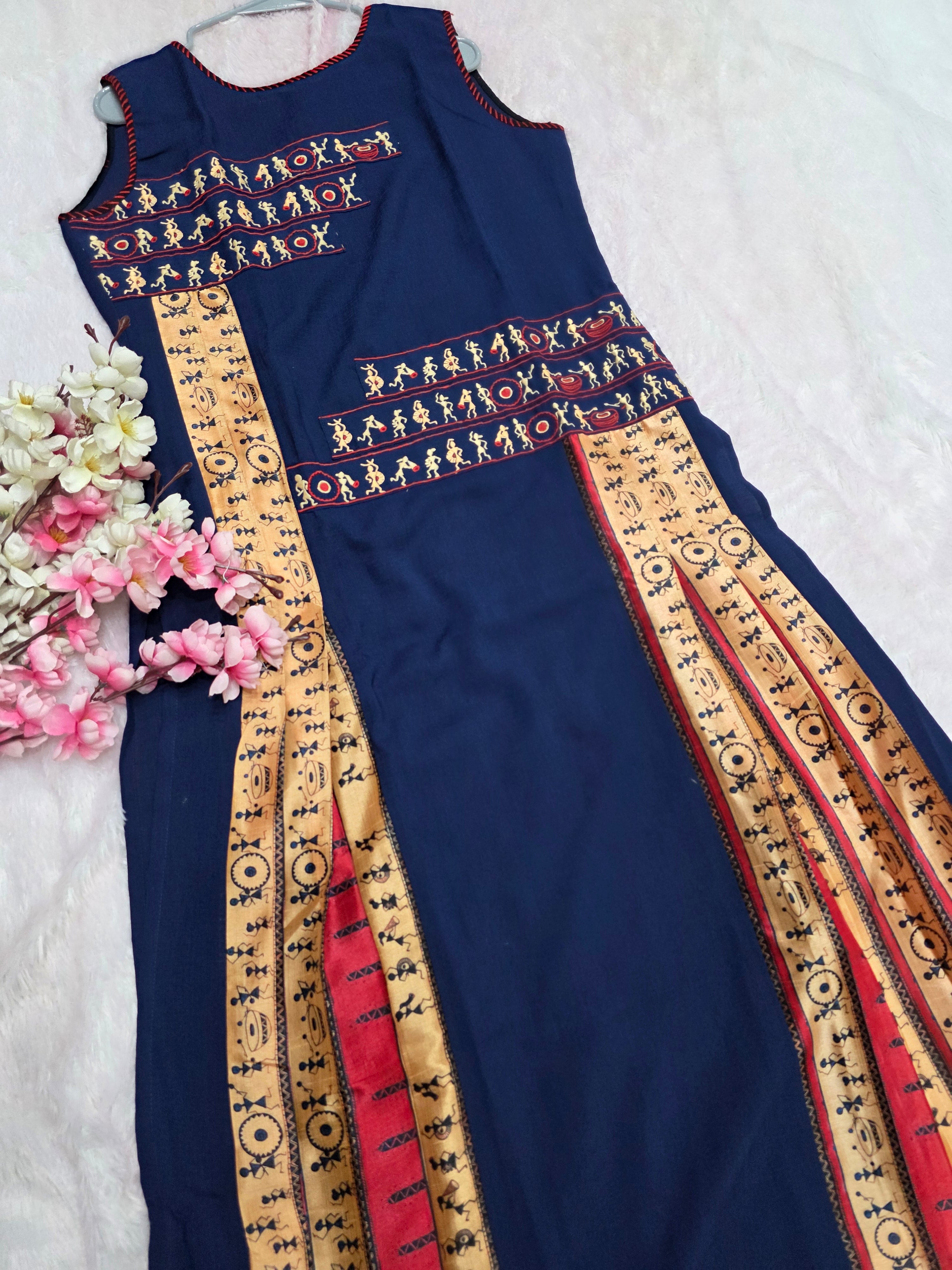 864008 Divyanshi Brand Designer Straight Kurti with Sleaves Inside