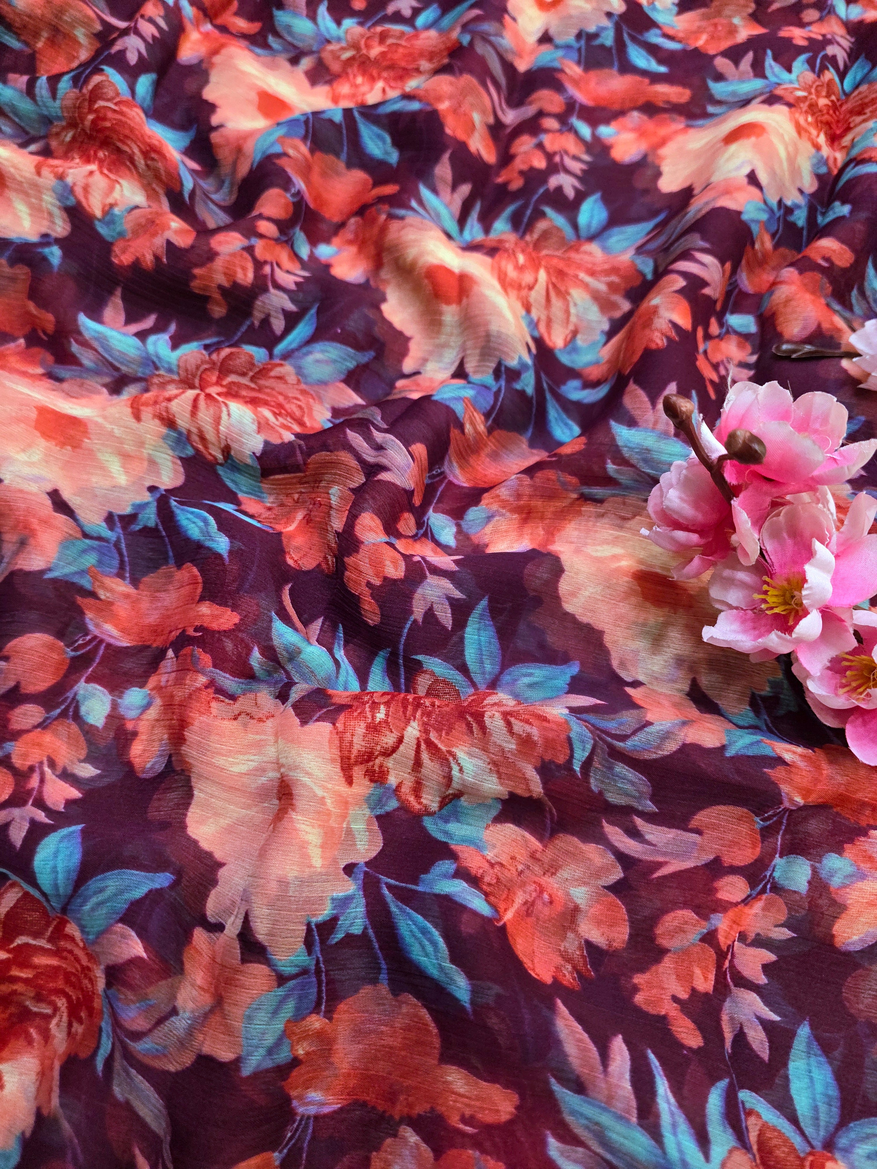 644001 एक्सक्लूसिव शिफॉन फ्लावर प्रिंट साड़ी - हरा