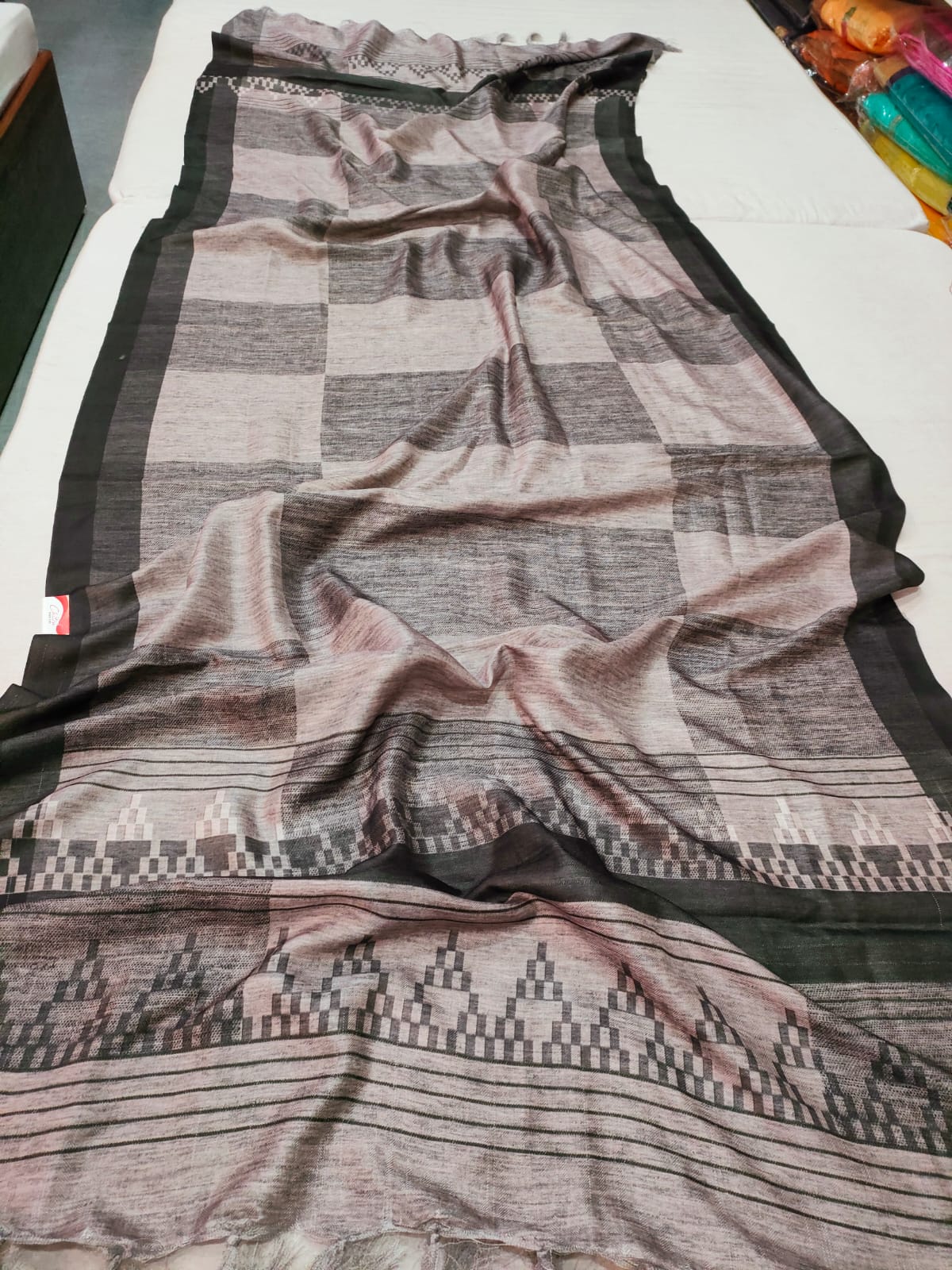 Women’s Fancy Dupatta.