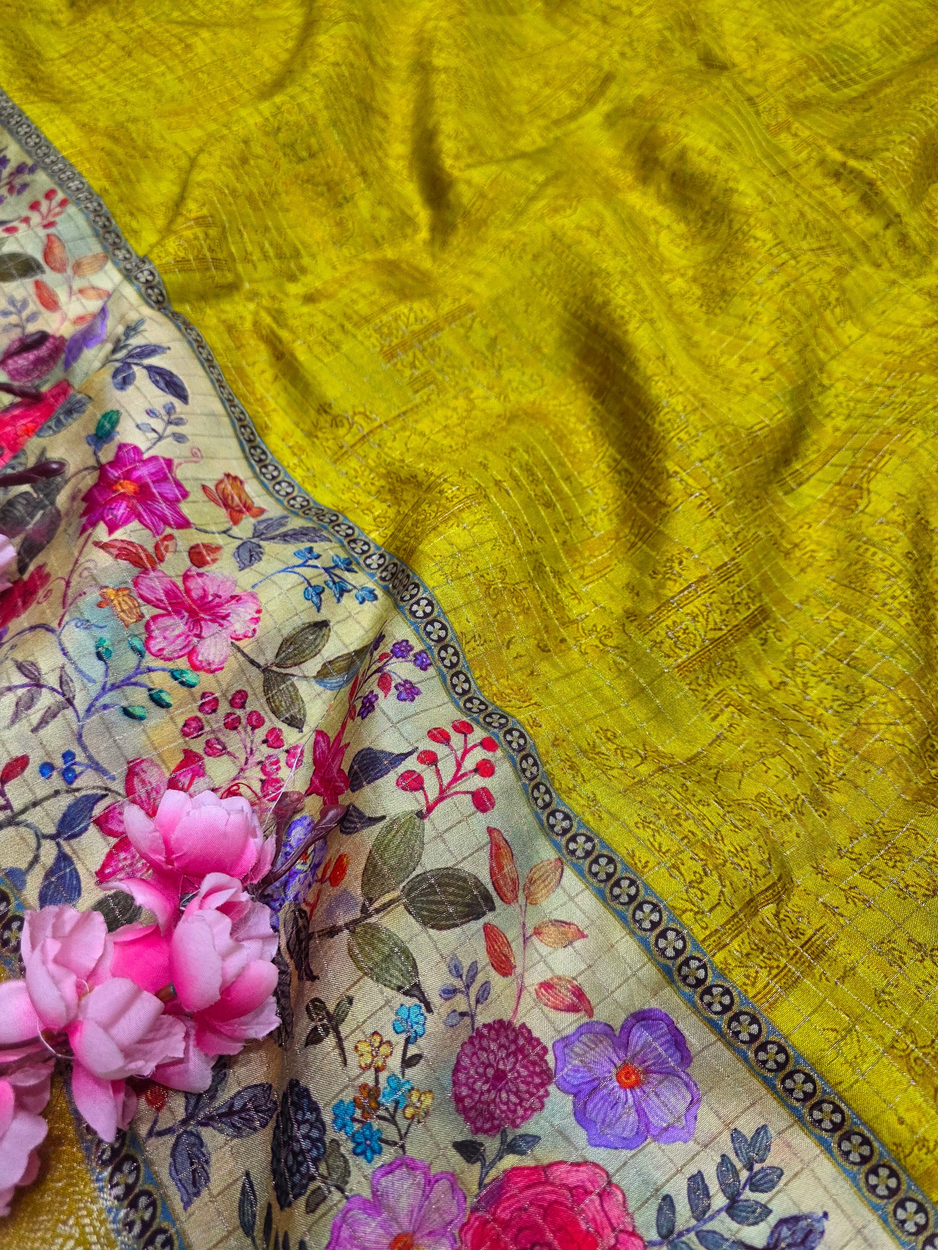 101202 Chitra Special Pure Viscose Silk Traditional Print Saree with Zari Small Checks