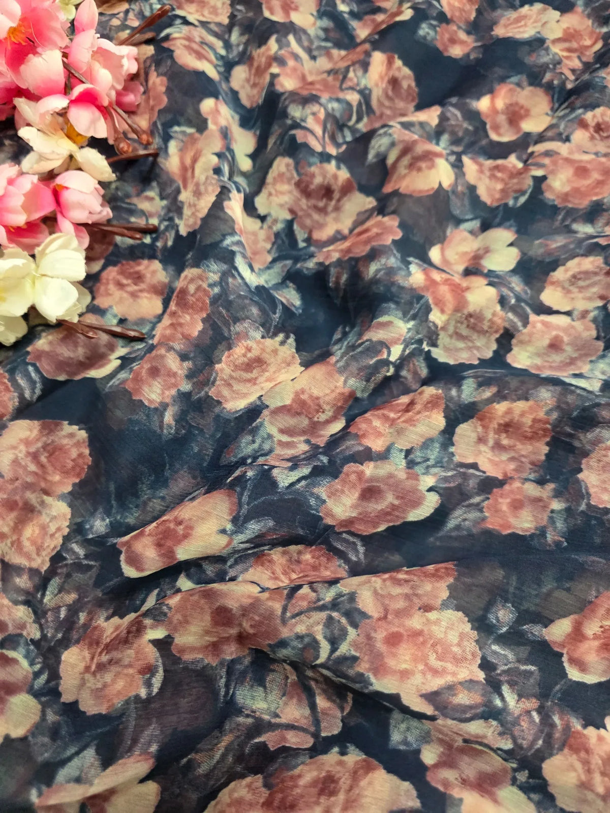 CA1031 Lightweight Elegant Semi Chiffon Flower Print Saree - Blue