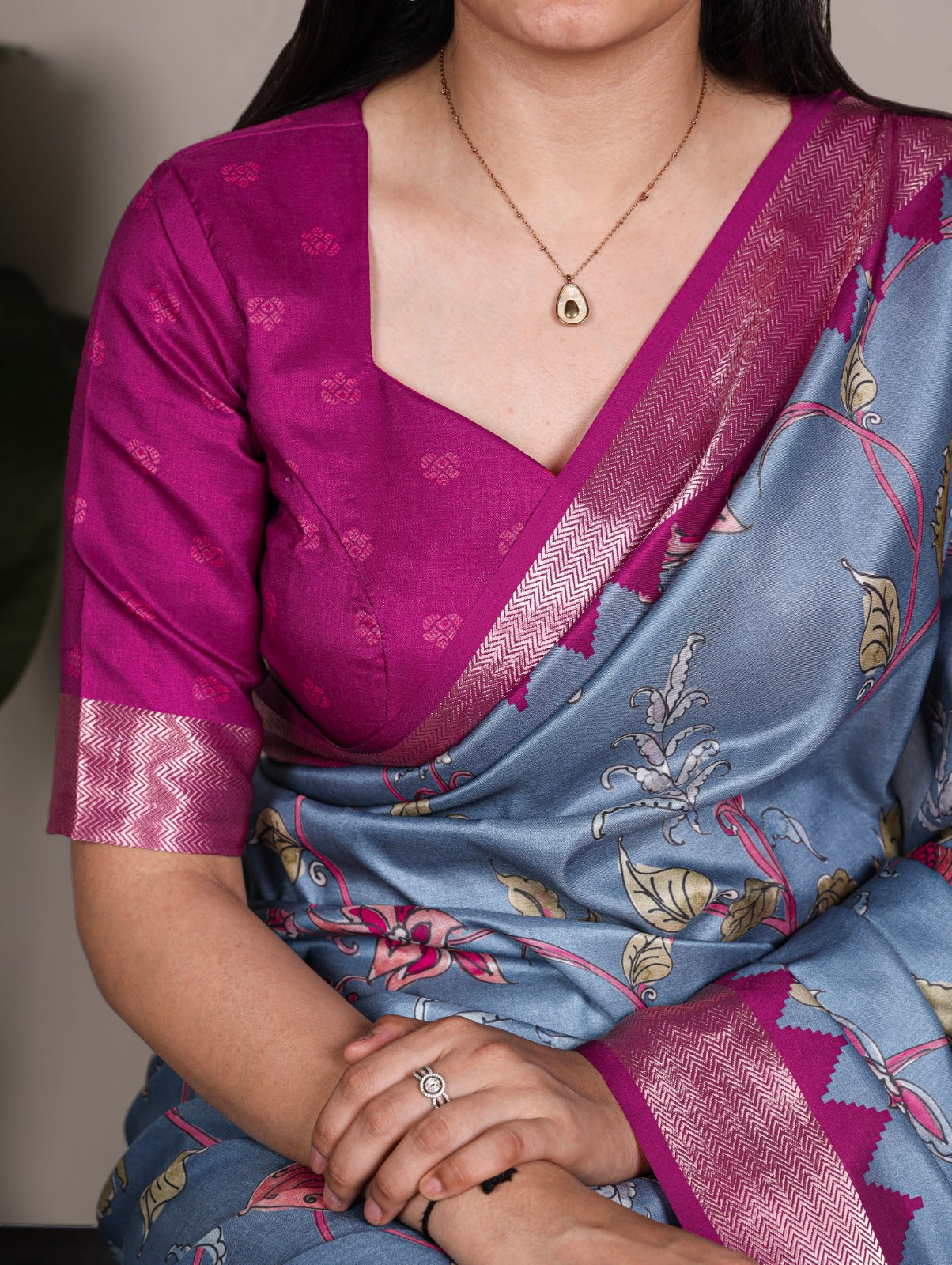 101505 Bollywood Style Flower Print Soft Semi Tusser Silk Saree