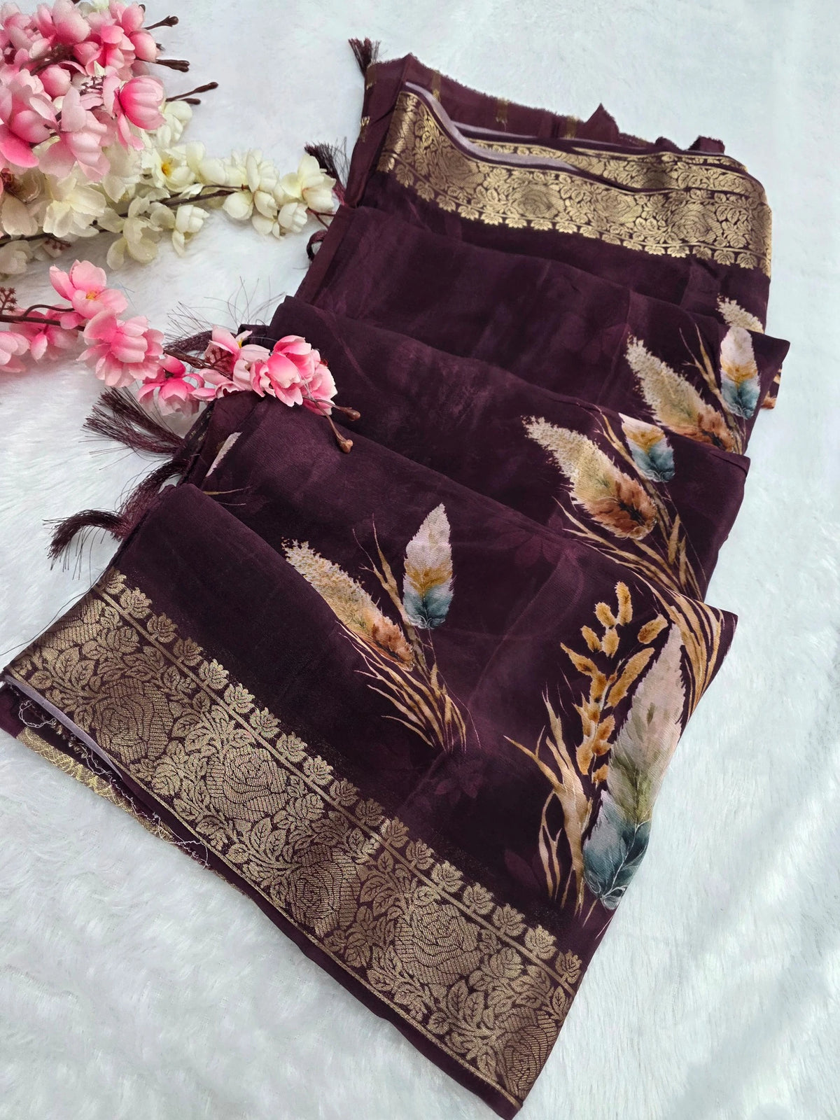 CA1534 Chitra Exclusive Pure Chinon Silk Flower Printed Saree With Zari Border