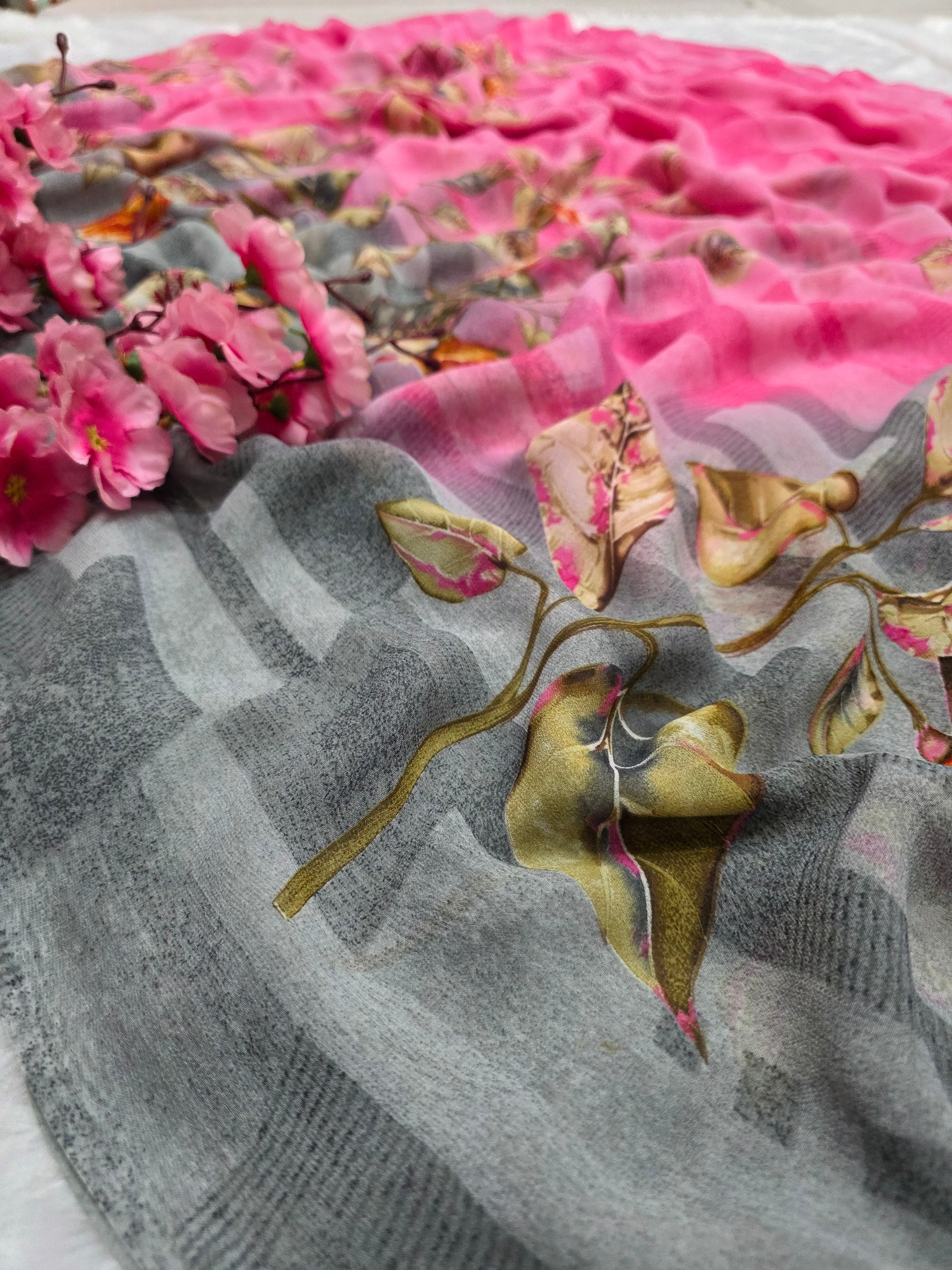 626009 हैवी जॉर्जेट डिजिटल प्रिंट साड़ी