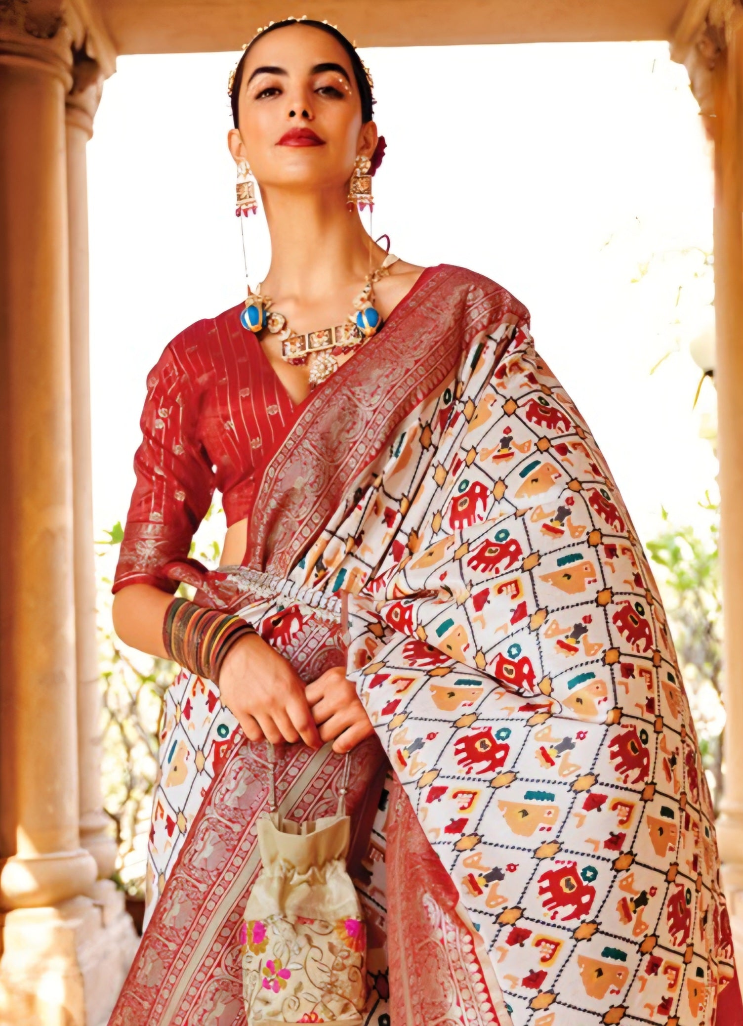 100707 Premium Ghatchola Patola Print Silk Saree With Gold Print