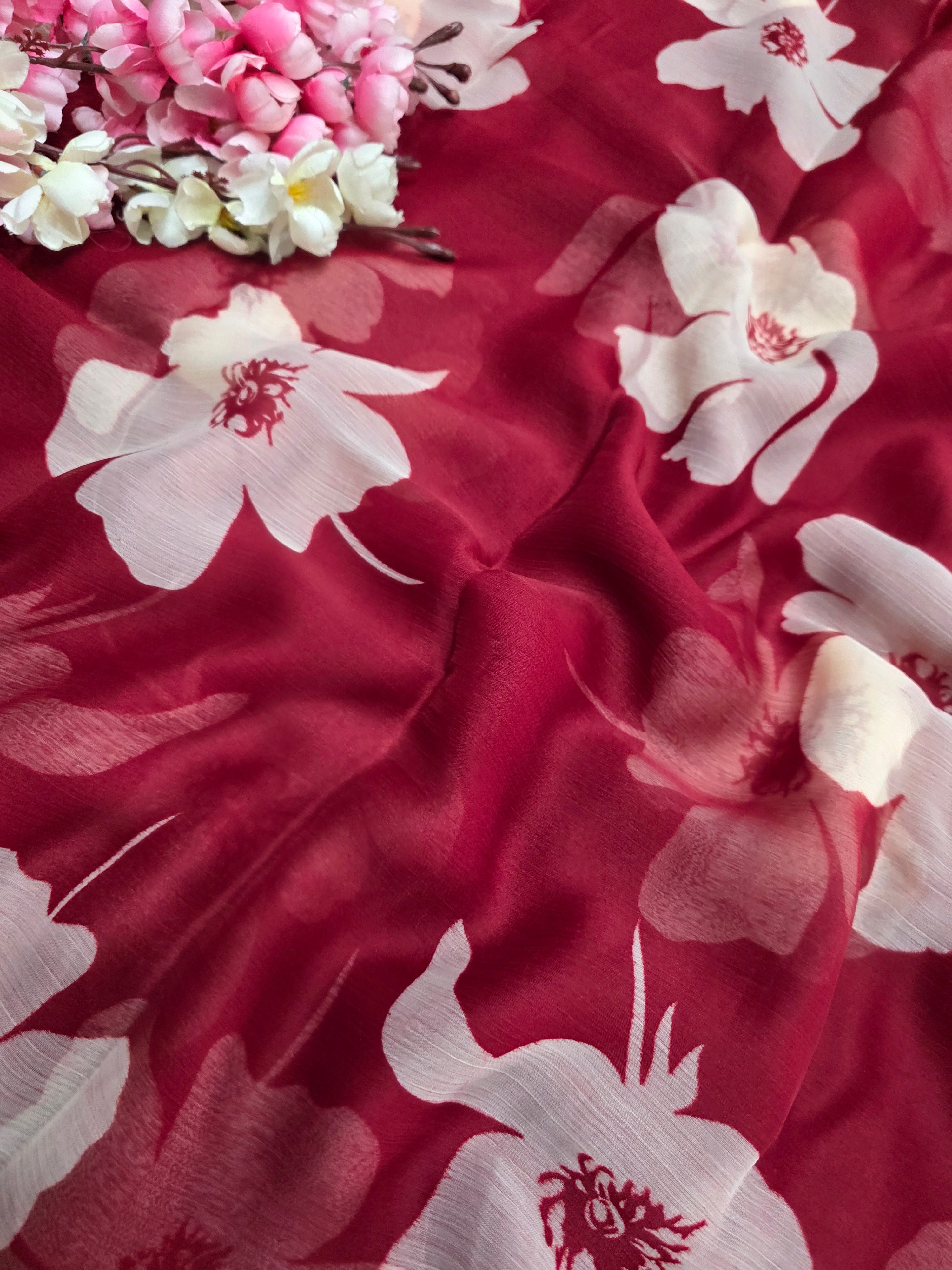 103903 Lightweight Elegant Semi Chiffon Flower Print Saree - Maroon