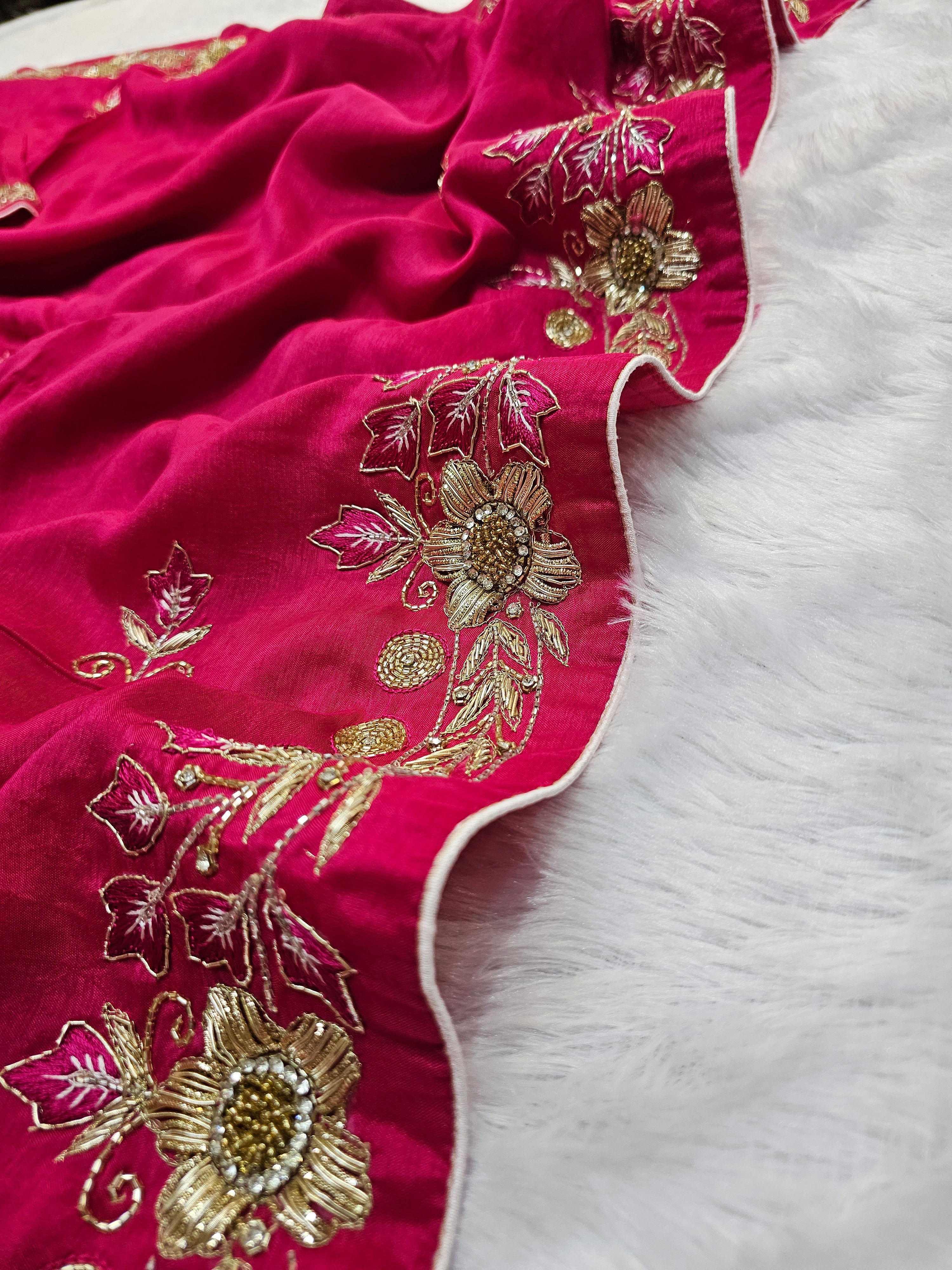 शुद्ध टसर सिल्क हाथ से बनी लेहरिया साड़ी प्रीमियम गोटापट्टी वर्क के साथ - 8837