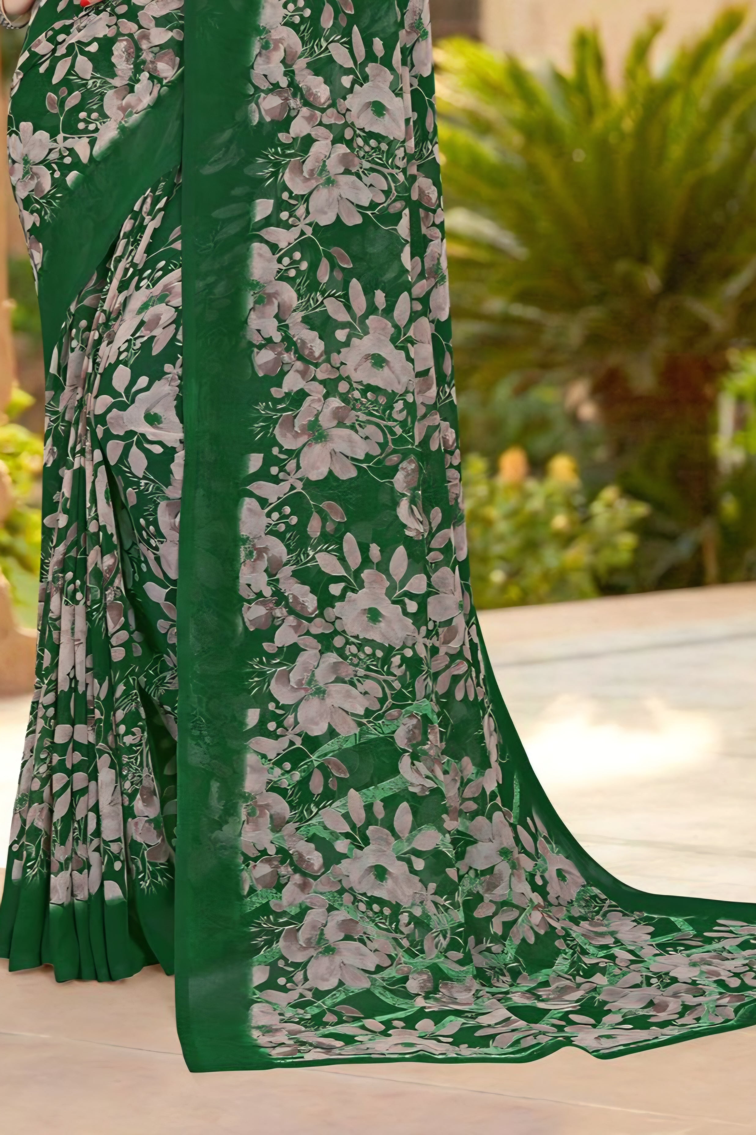 101909 Very Soft Heavy Georgette Flower Print Saree