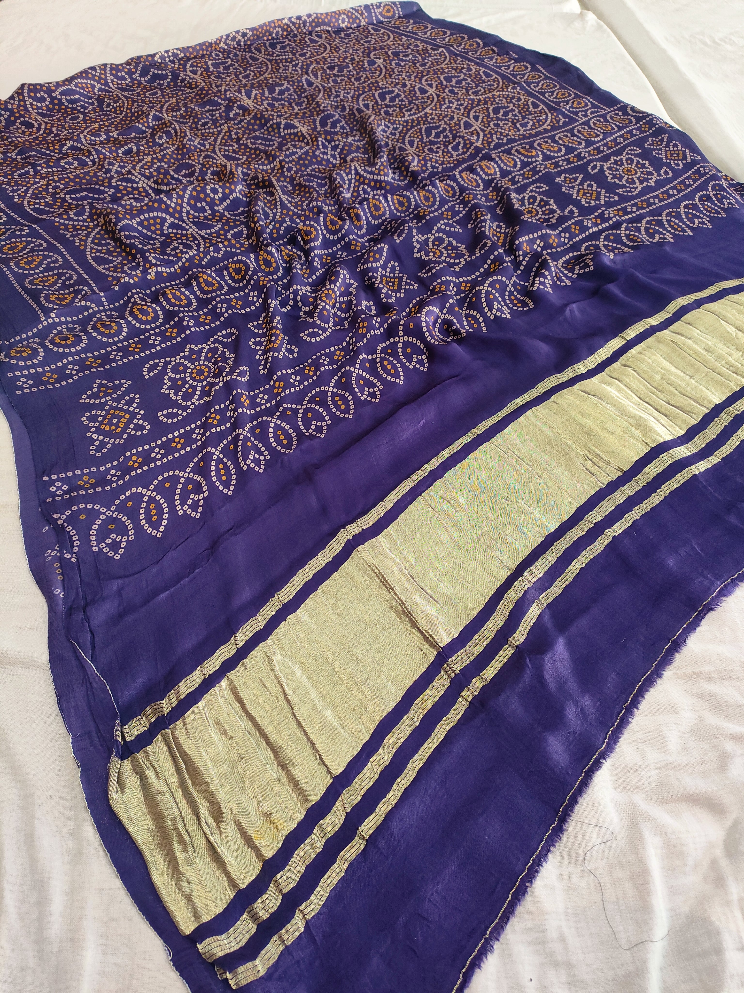 381003 शुद्ध गज्जी सिल्क बंधनी दुपट्टा - बैंगनी