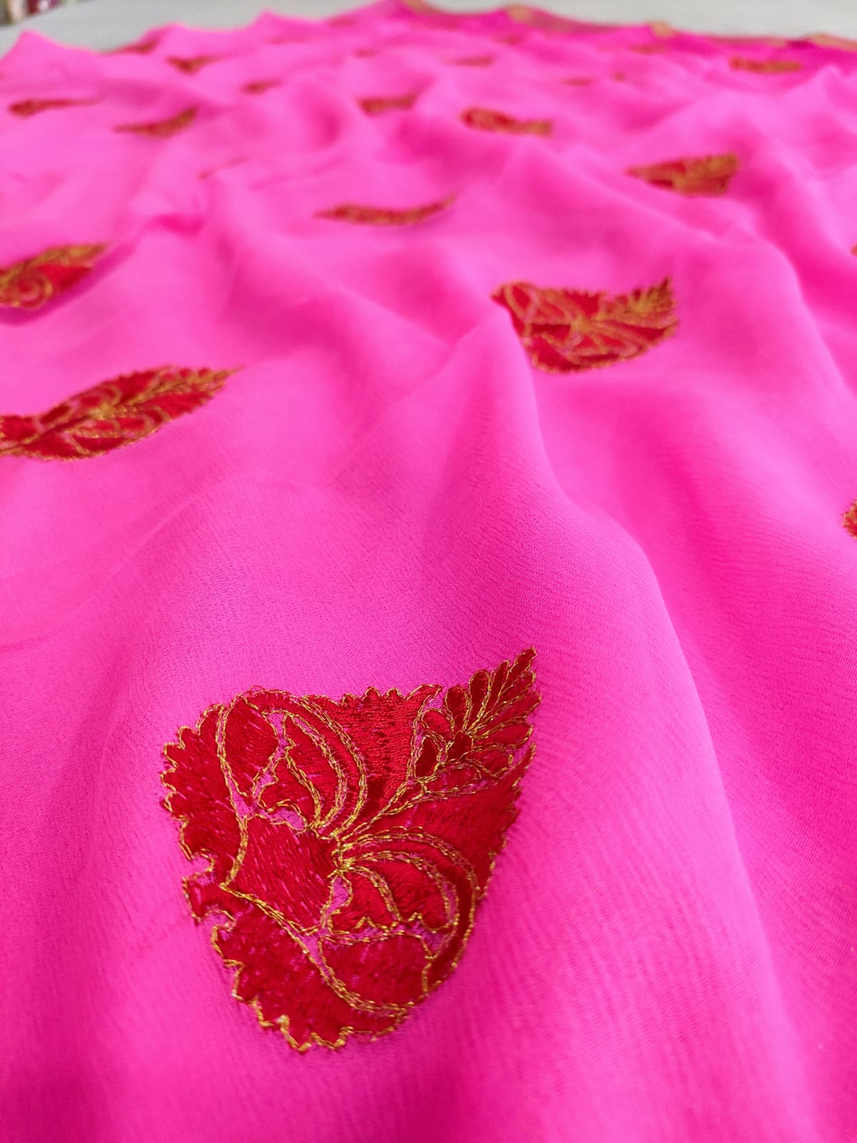 148001 Pure Diamond Chiffon Saree With Embroidery and Zari Border