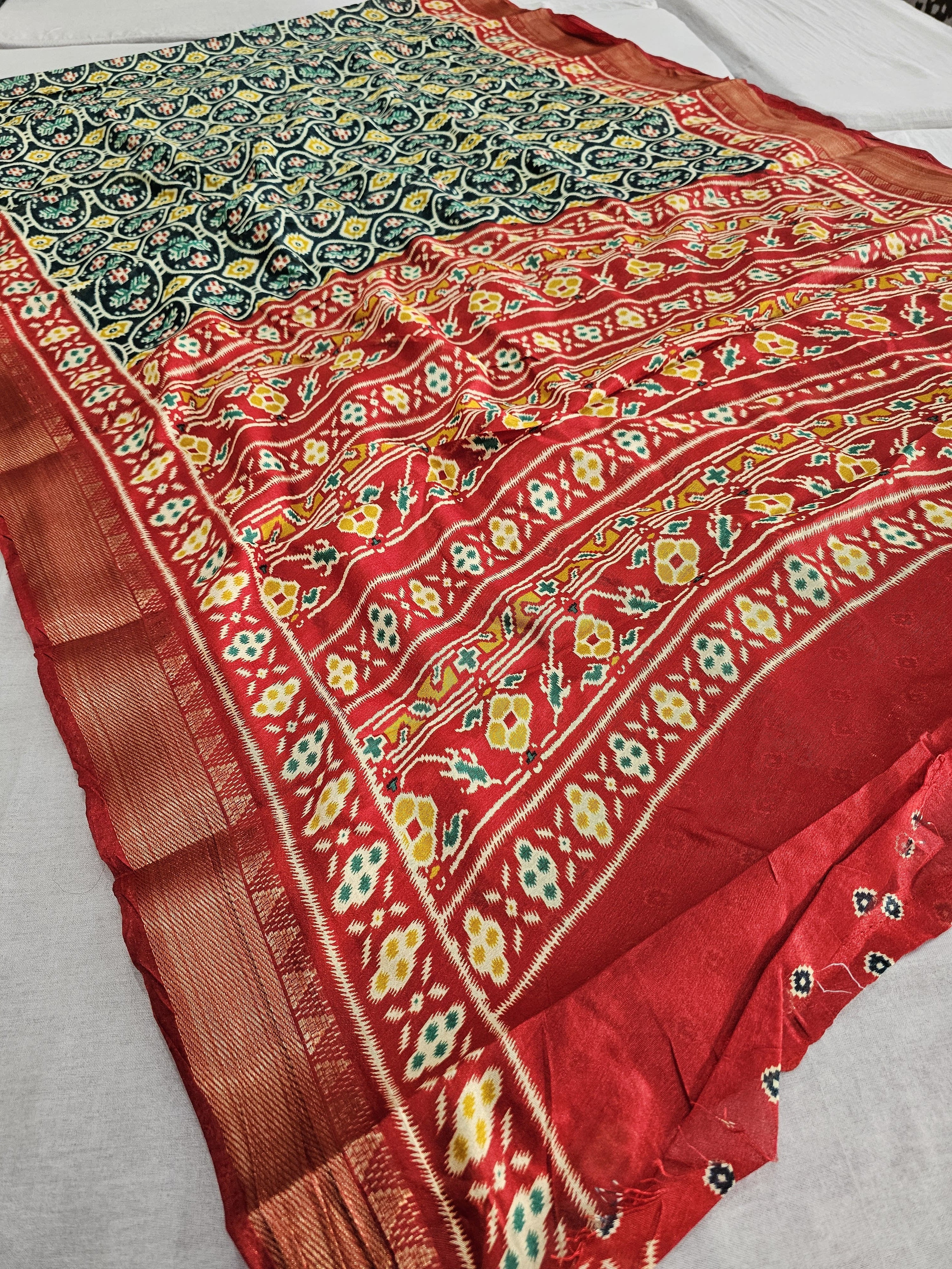 732003 Patola Print Soft Pashmina Silk Saree with Zari Border (530004) - Green