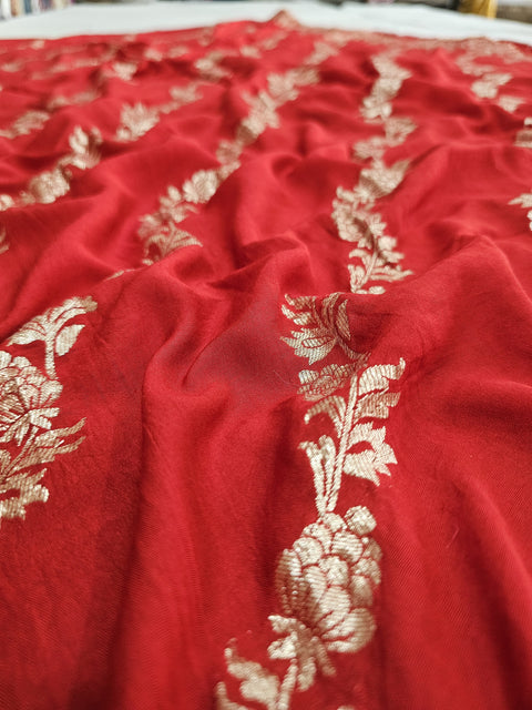 555001 Banarasi Soft Silk Saree With Zari Weaving - Red