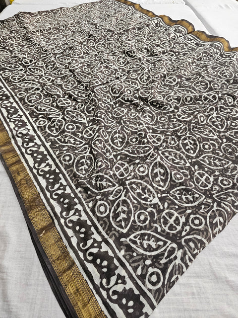 578010 Pure Maheshwari Cotton Silk  Handblocked Printed Saree