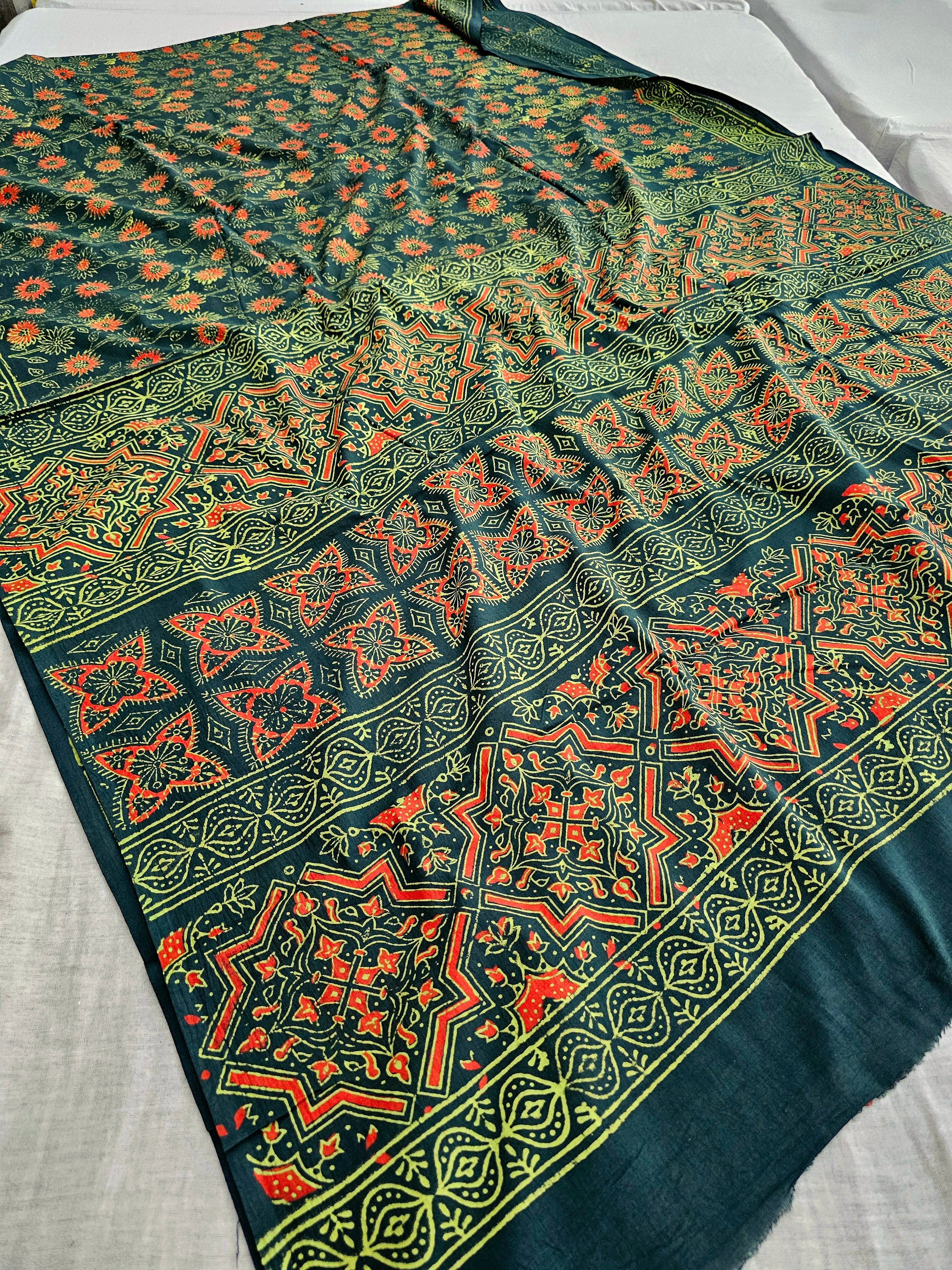 601002 Pure Mul Cotton Handblocked Printed Saree