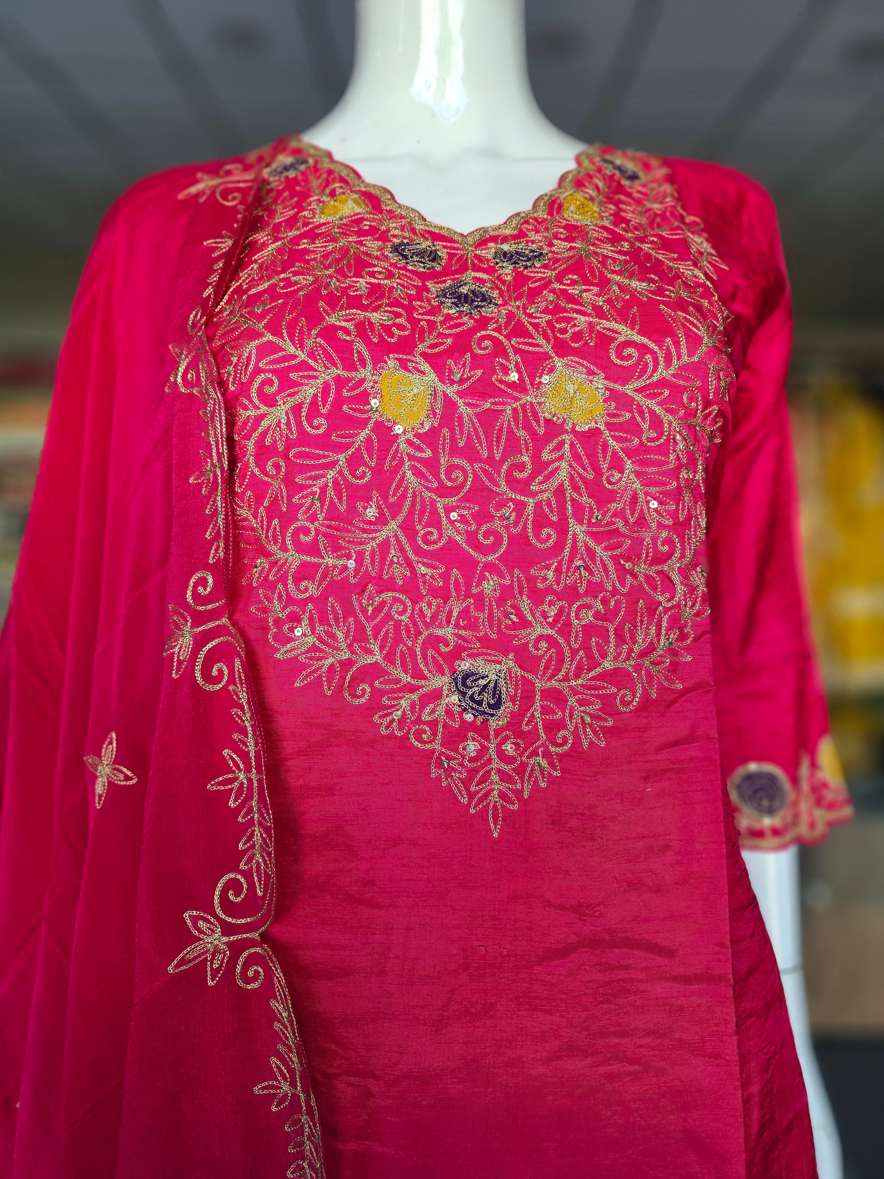 1978 Pure Crepe Silk Short Kurti with Sharara and cutwork Dupatta Rani