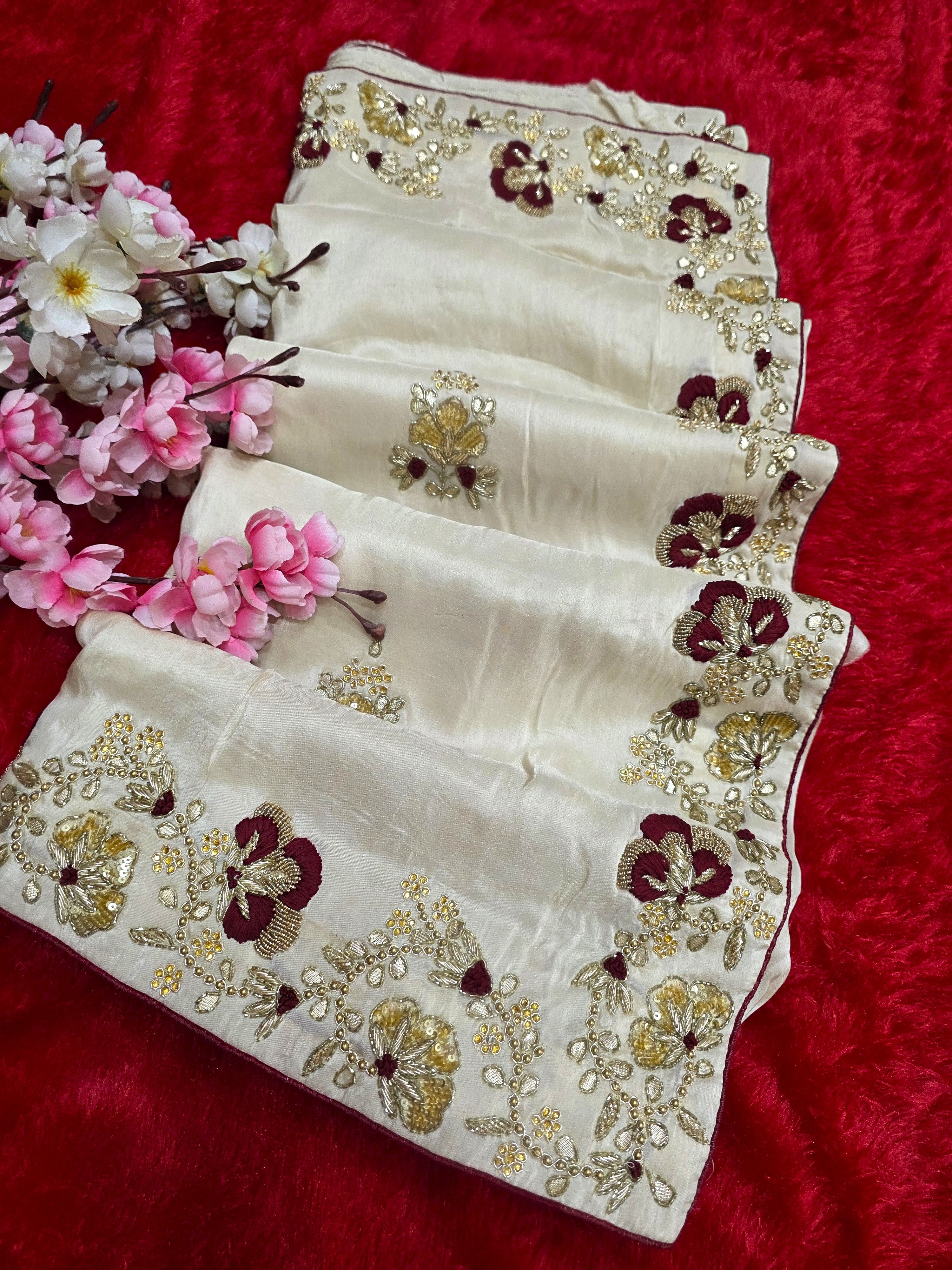 शुद्ध रूसी सिल्क हैवी पार्टी वियर साड़ी ज़रदोज़ी और सीक्वेंस हैंडवर्क साड़ी के साथ 