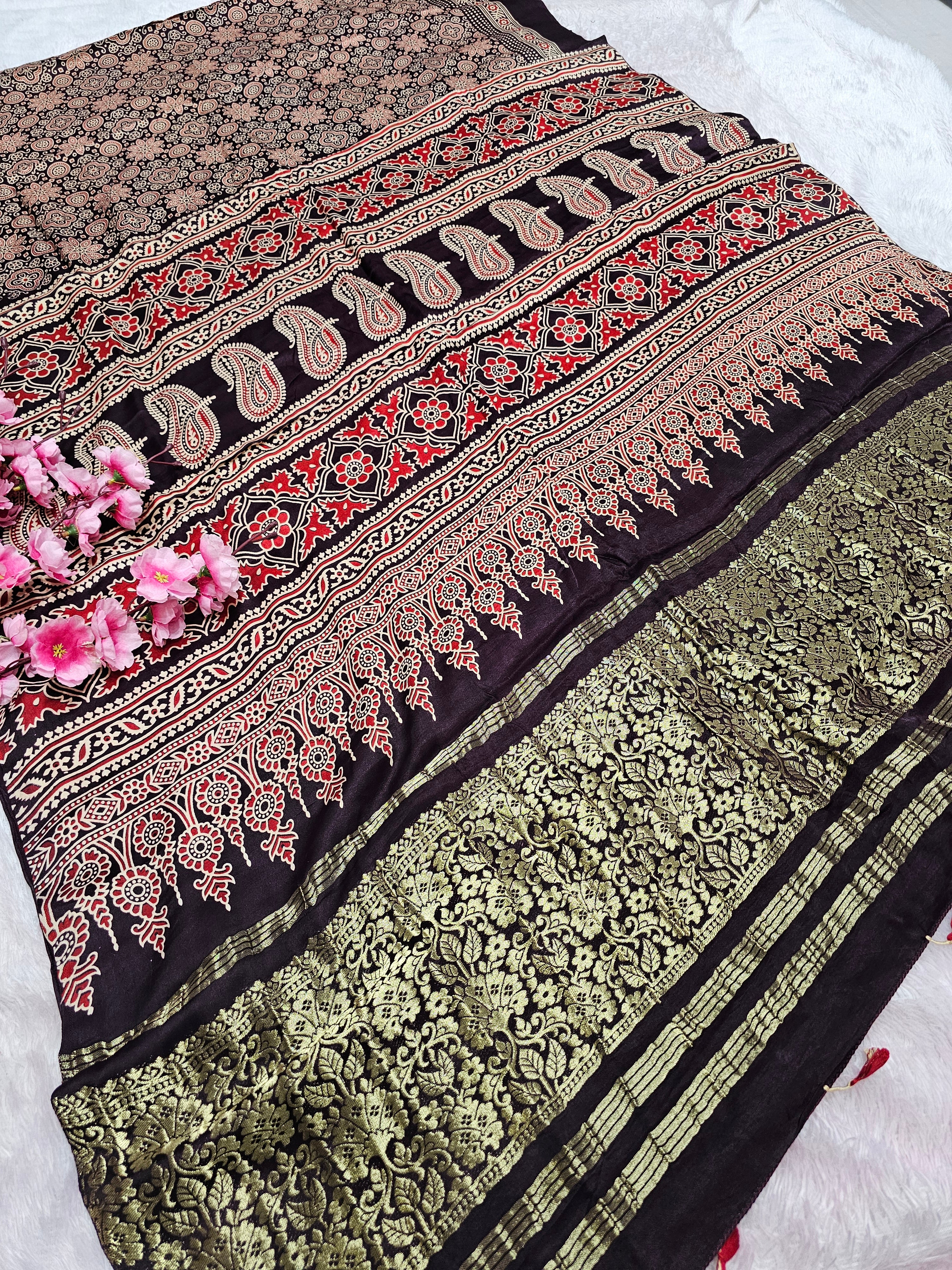 940002 Traditional Ajrakh Print Modal Silk Saree with Designer Zari Pallu