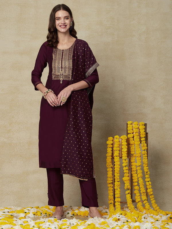 Solid Zari & Sequins Embroidered Kurta With Pants & Zari Jacquard Dupatta - Mauve