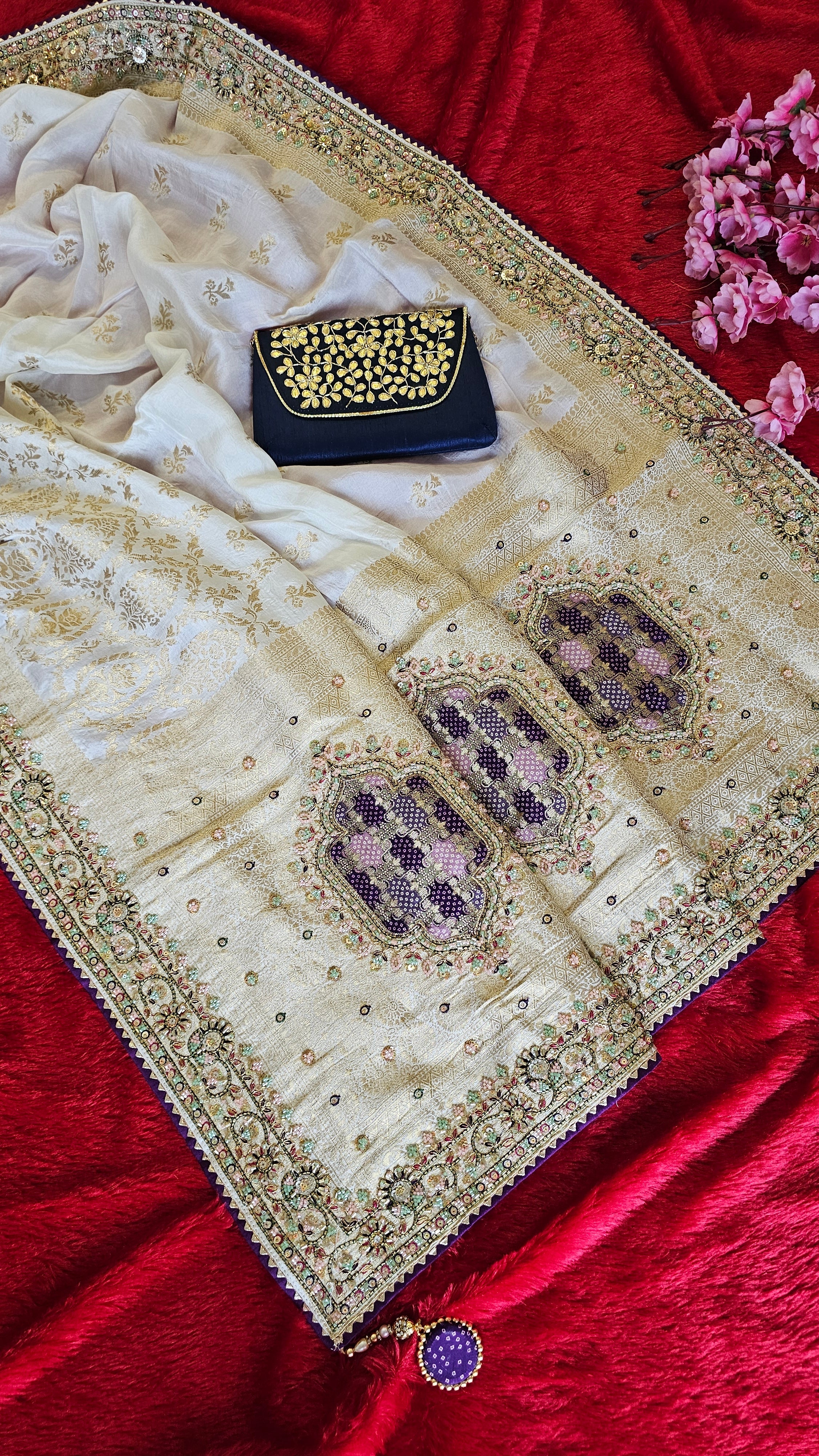 C69002 Pure Dola Silk Weaving Work with Unique Pallu and Hand Work Saree With Bandhani Blouse