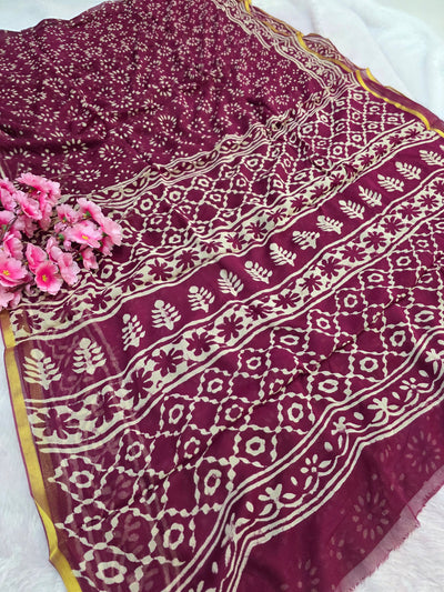 946003 Pure Rajasthani Diamond Chiffon Saree with Hand Batik Print and Zari Border
