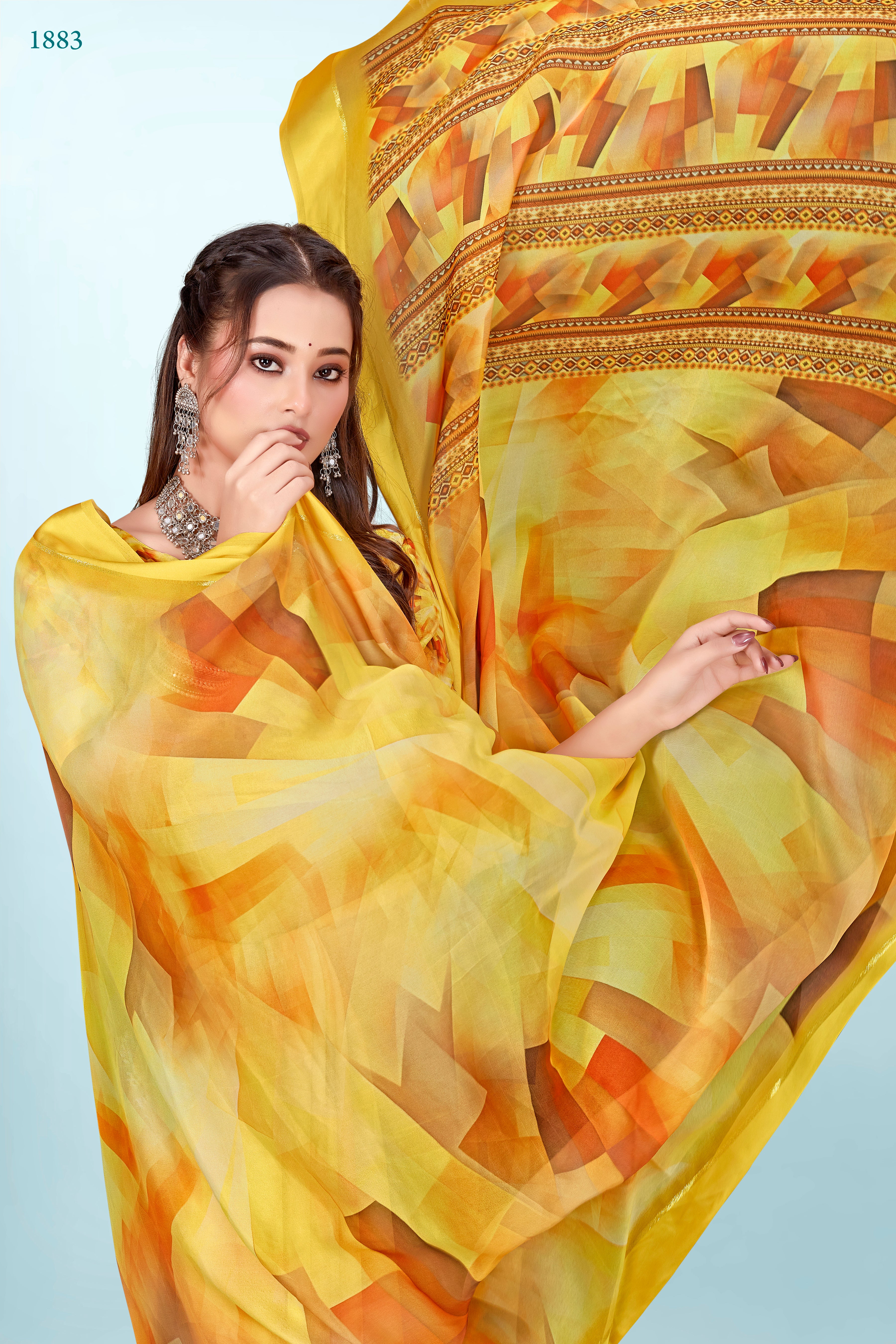 943007 Exclusive Flower Printed Crepe Silk Saree with Satin Border