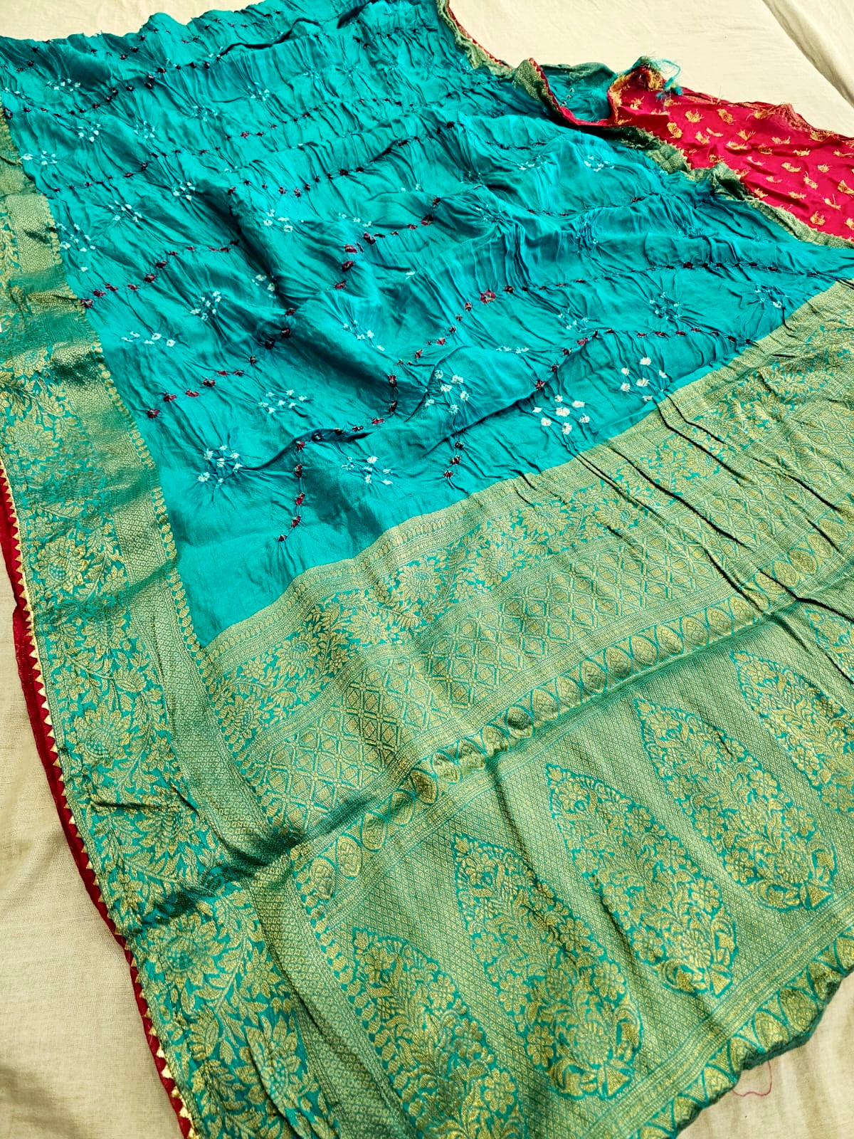 780017 Original Rajasthani Hand Bandhani Saree with Zari Work (711002) firozy