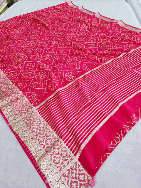 500007 Bandhani Saree With Banarasi Zari Weaving Work - Rani 347002