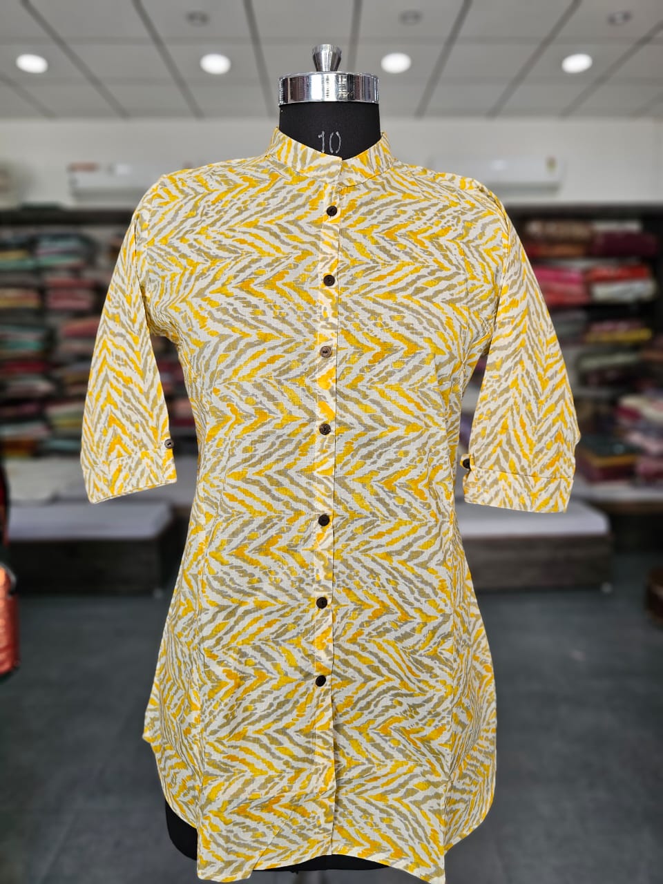 611002 Block Printed Pure Cotton Short Kurti
