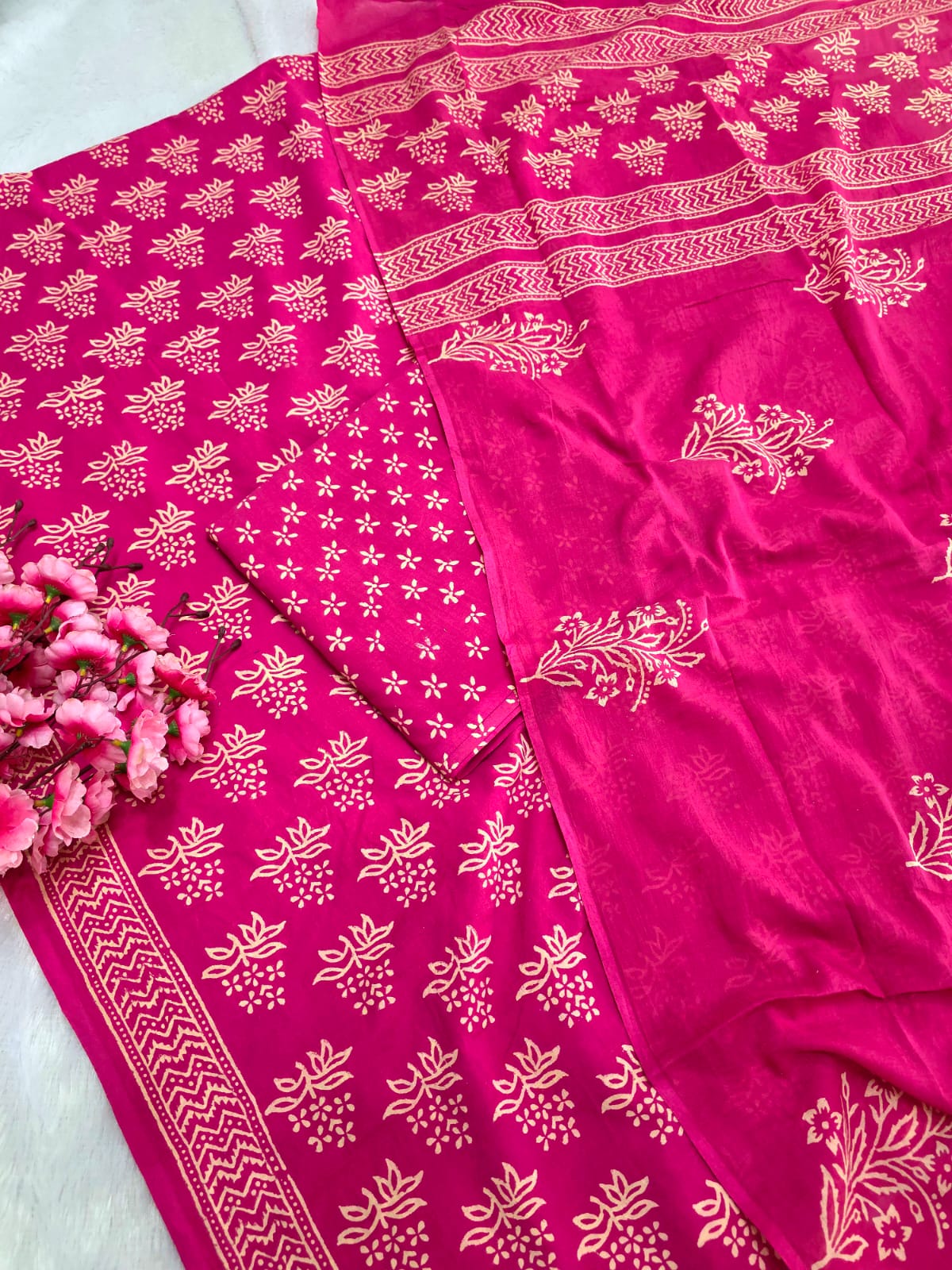 804012 Pure Malmal Cotton Hand Block Print Unstitched Suit