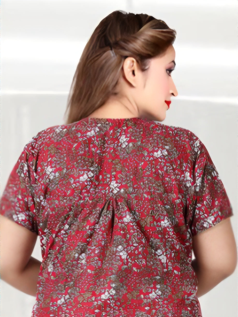 888010 Very Soft And Comfortable Night Gown with One Side Pocket - Red