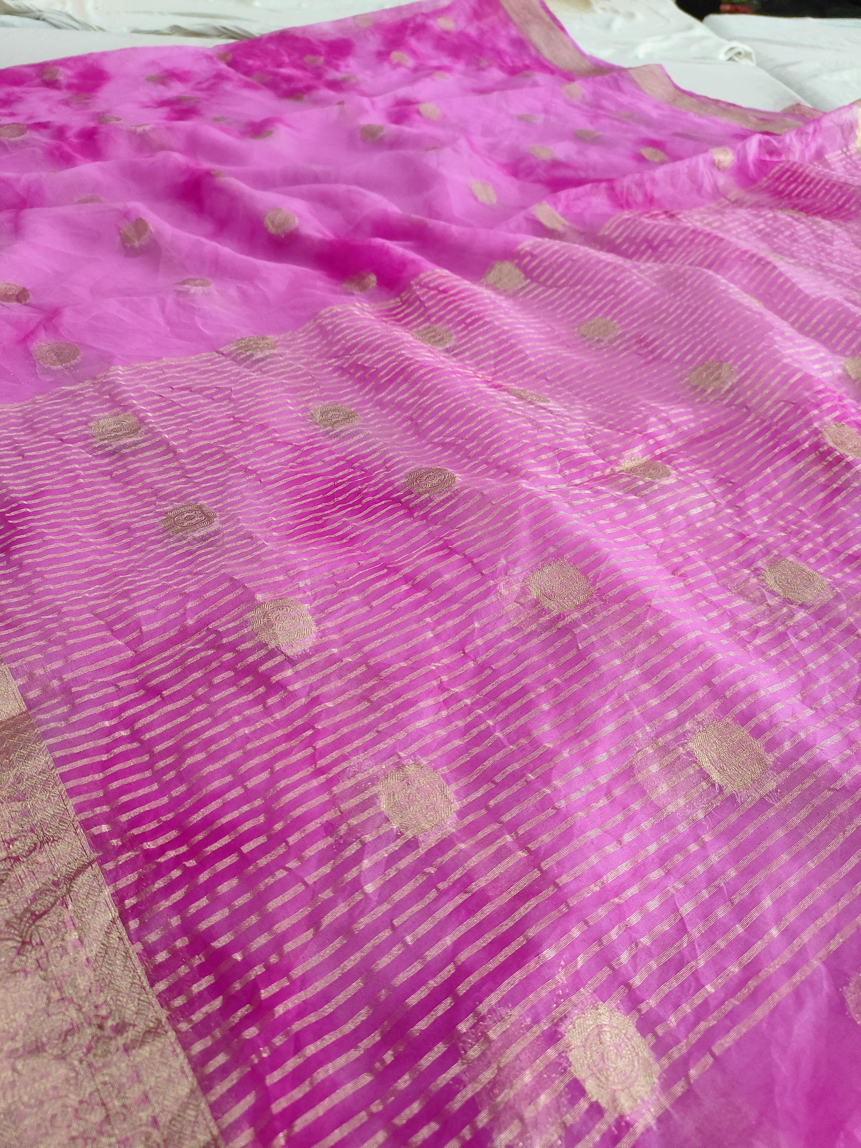 497005 Zari Weaving Shaded Organza Saree - Pink and Rani 325002