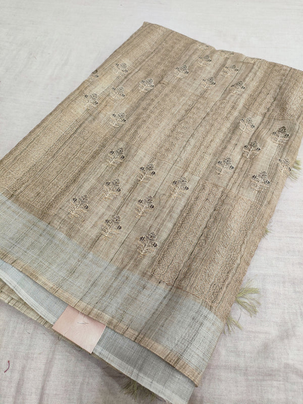 423002 Pure Linen Saree with Embroidery with White Zari Weaving Border