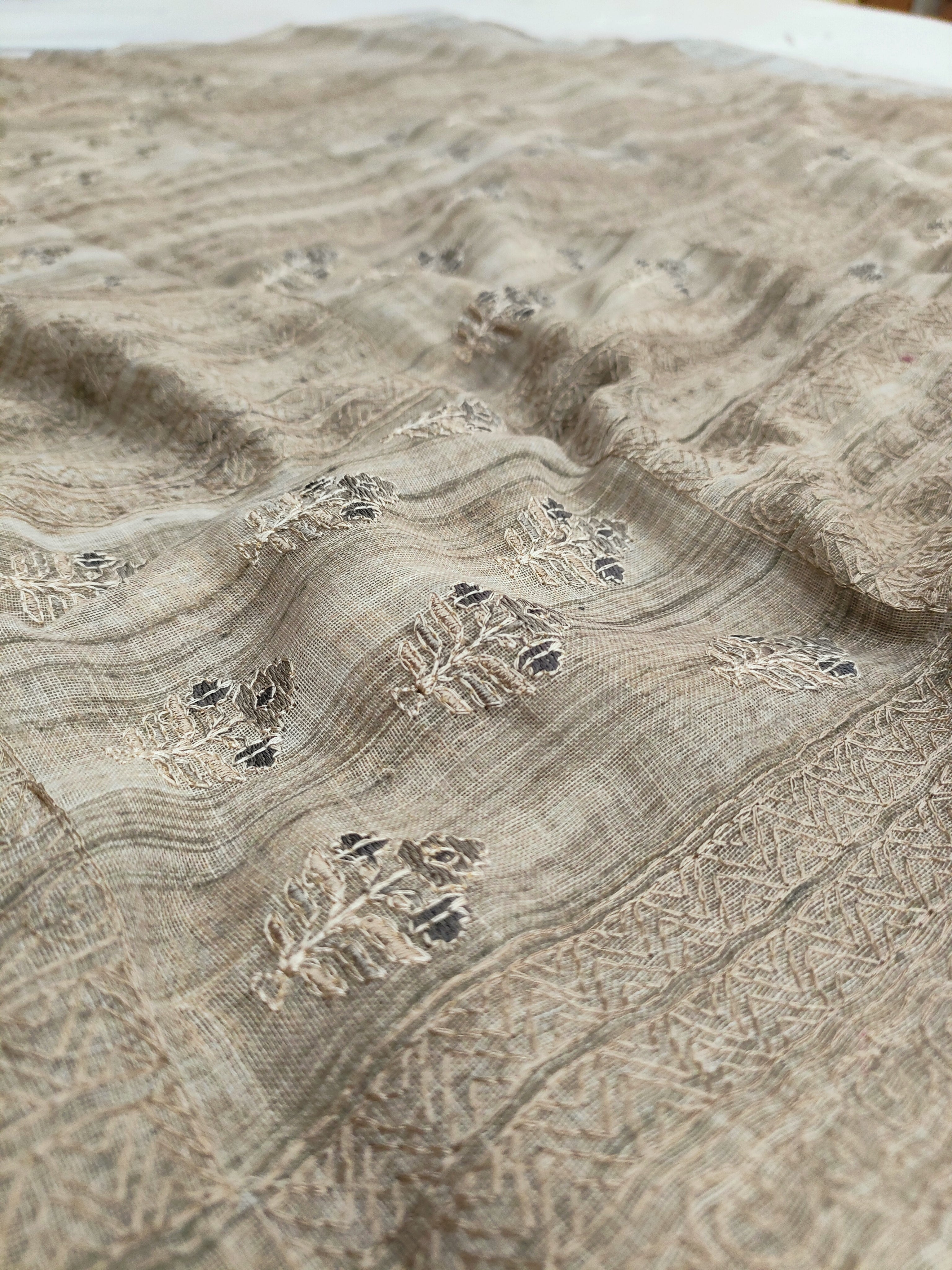 423002 Pure Linen Saree with Embroidery with White Zari Weaving Border beige