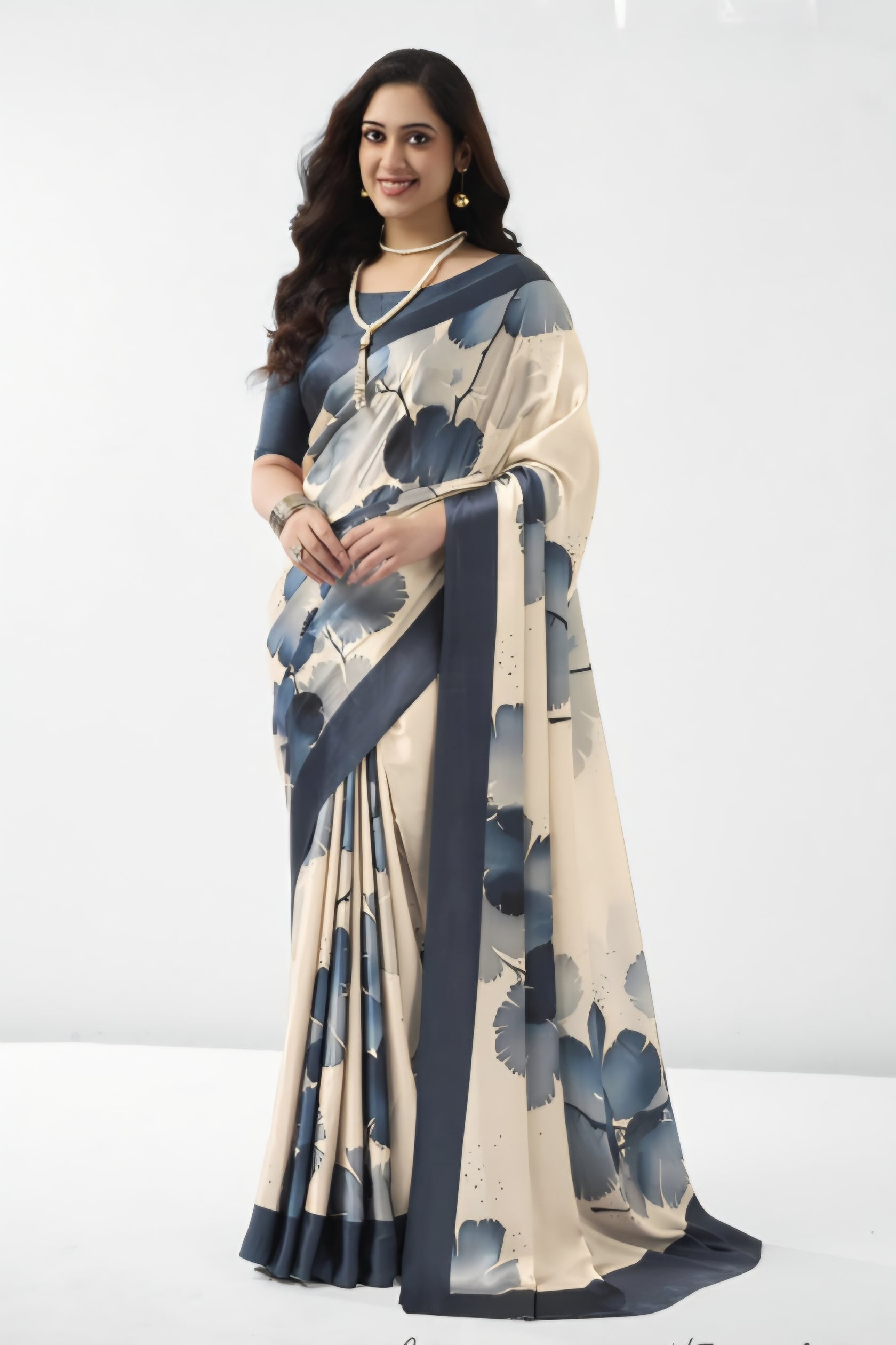 698008 फ्लावर प्रिंट इटैलियन क्रेप सिल्क साड़ी 