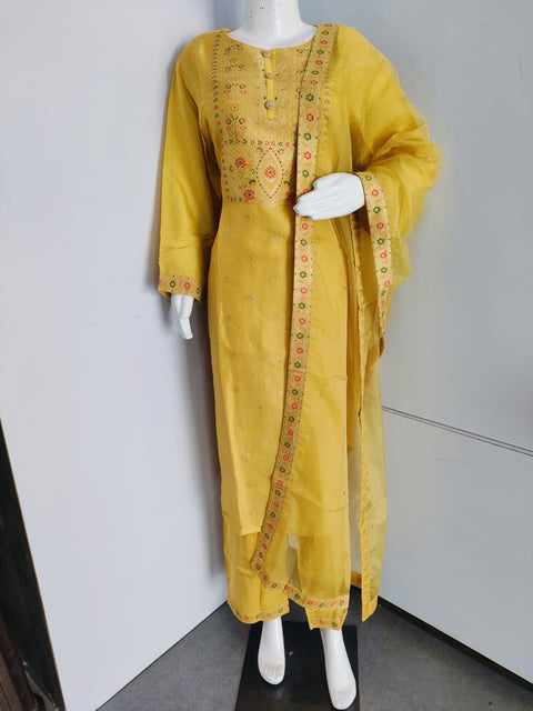 158003 Pure Dola Silk Banarasi Minakari Work Straight Fit Kurta With Pant And Organza Dupatta