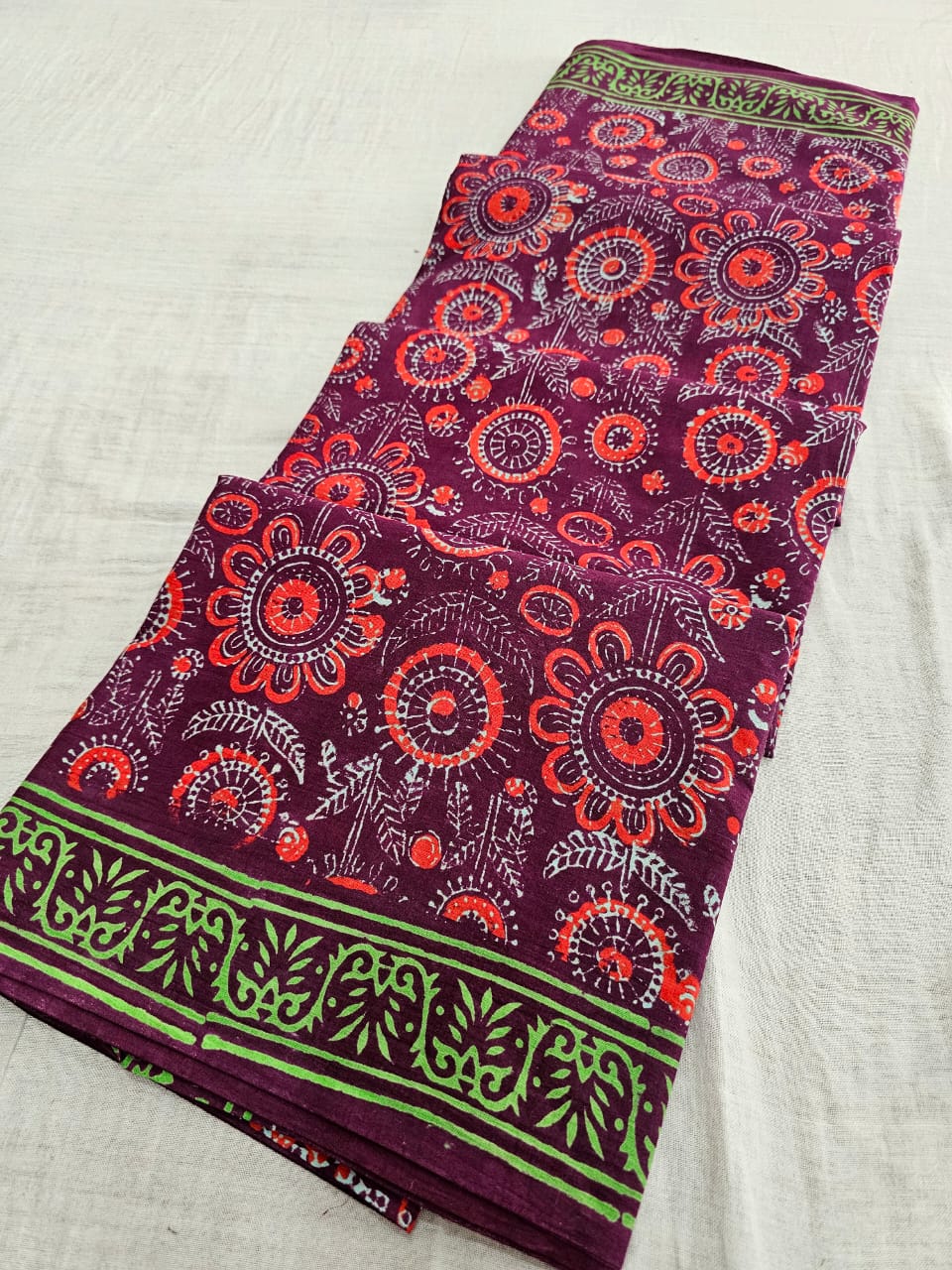 607008 Pure Mul Cotton Handblocked Printed Saree