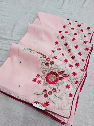 647009 एक्सक्लूसिव डिज़ाइनर पार्टी वियर साड़ी - गुलाबी 