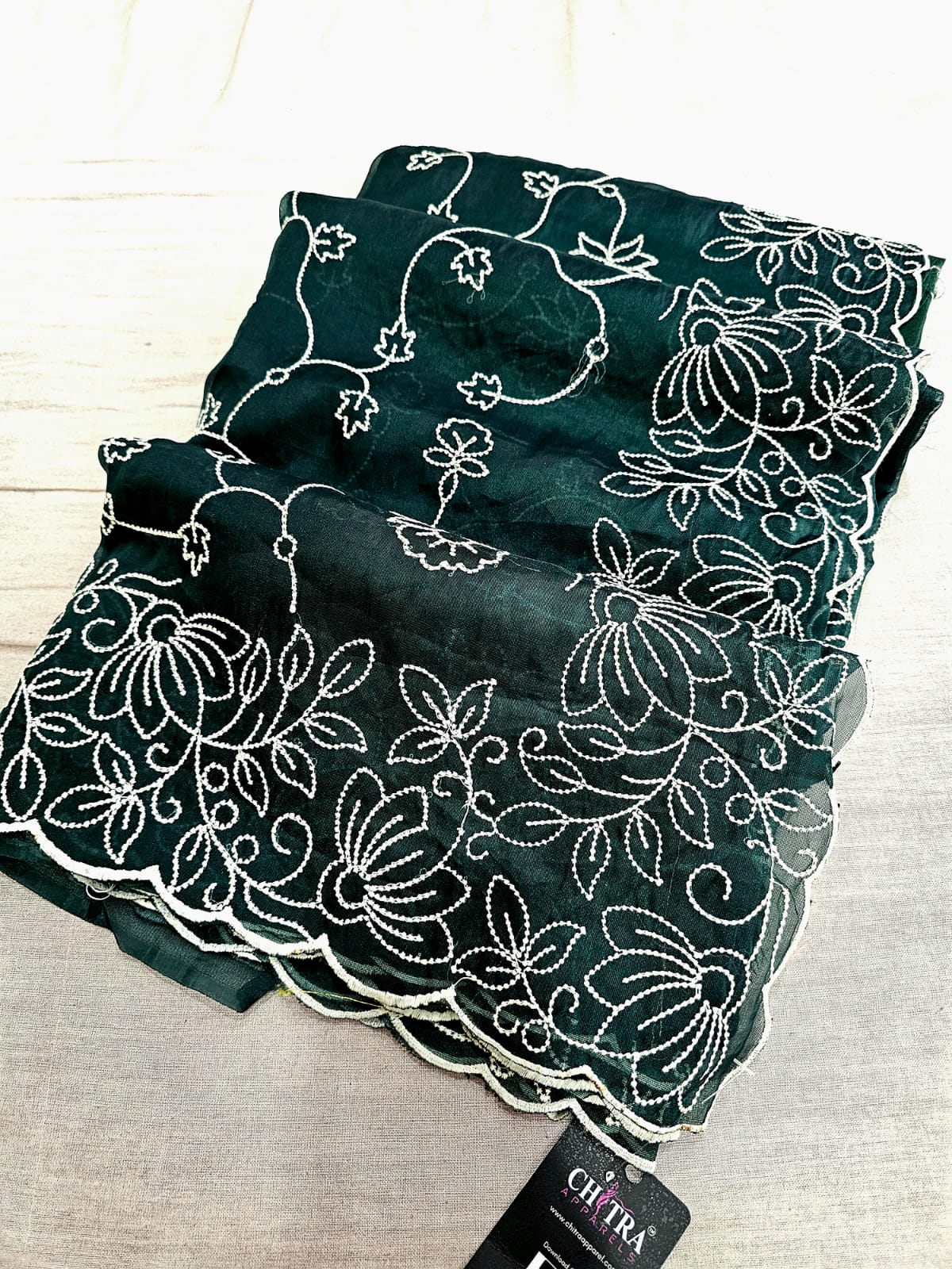 779002 Fancy Designer Semi Party Wear Thread Work Saree - Bottle Green (665003)