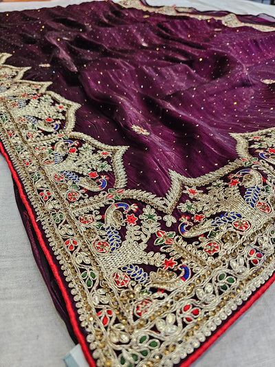 0666 प्रीमियम राजस्थानी शुद्ध चिनॉन सिल्क जल हैंडवर्क साड़ी 