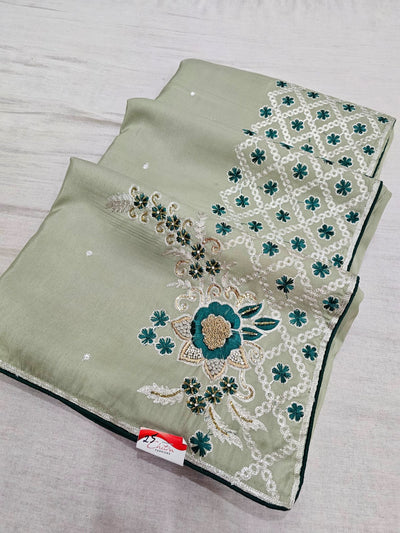 647009 एक्सक्लूसिव डिज़ाइनर पार्टी वियर साड़ी - हरा 