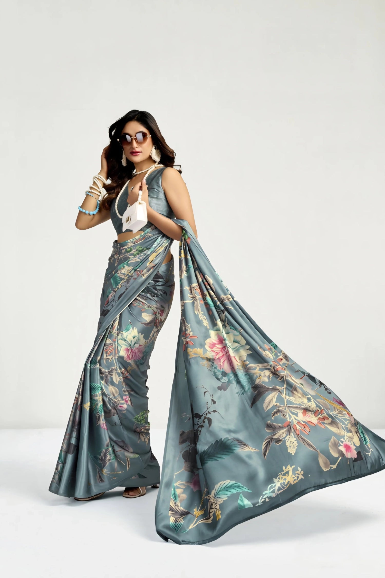 945001 Bollywood Style Digital Print Soft Semi Italian Crepe Silk Saree