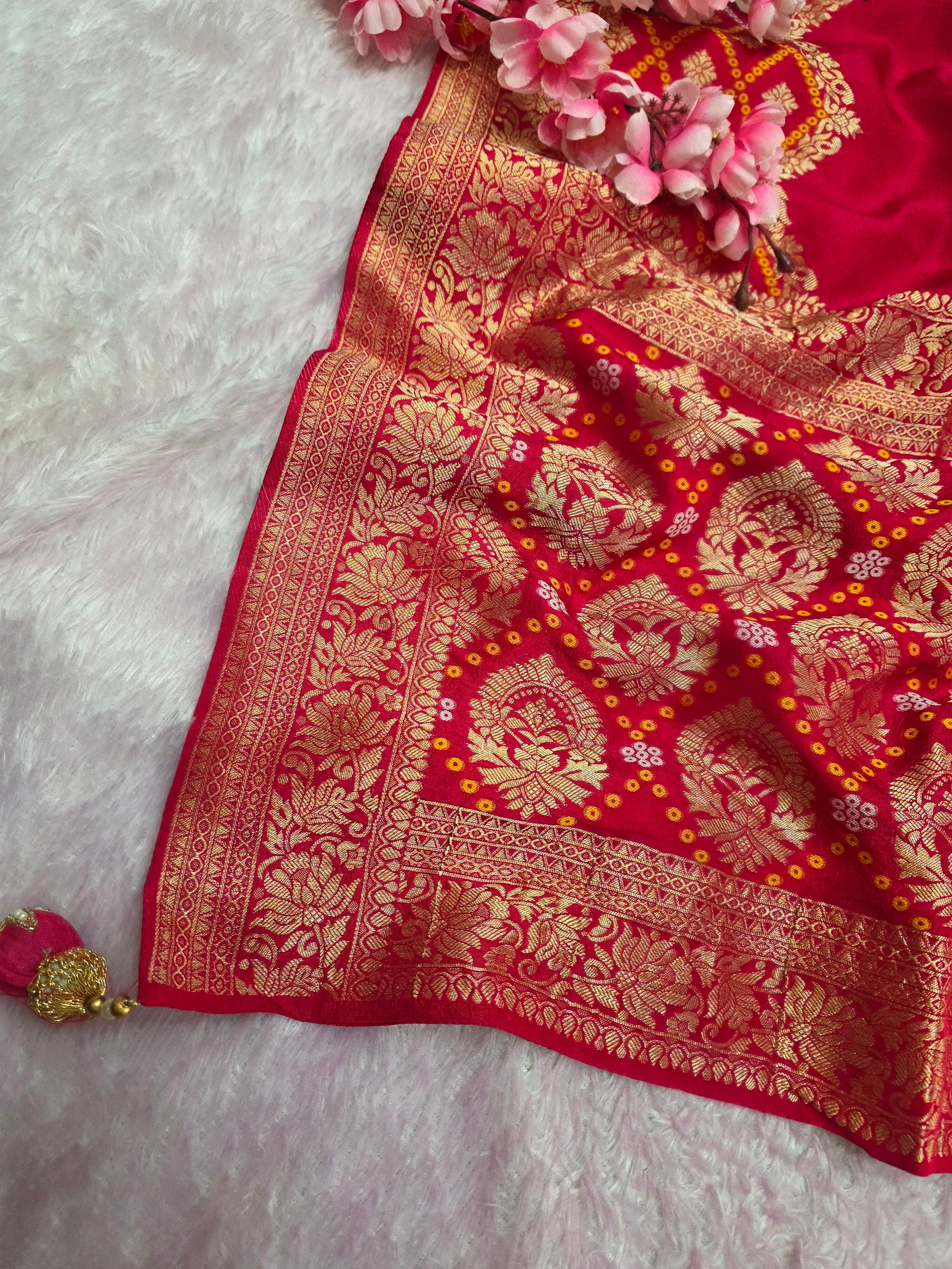 12473 Traditional Bandhani Saree with Banarasi Weaving Saree - Rani