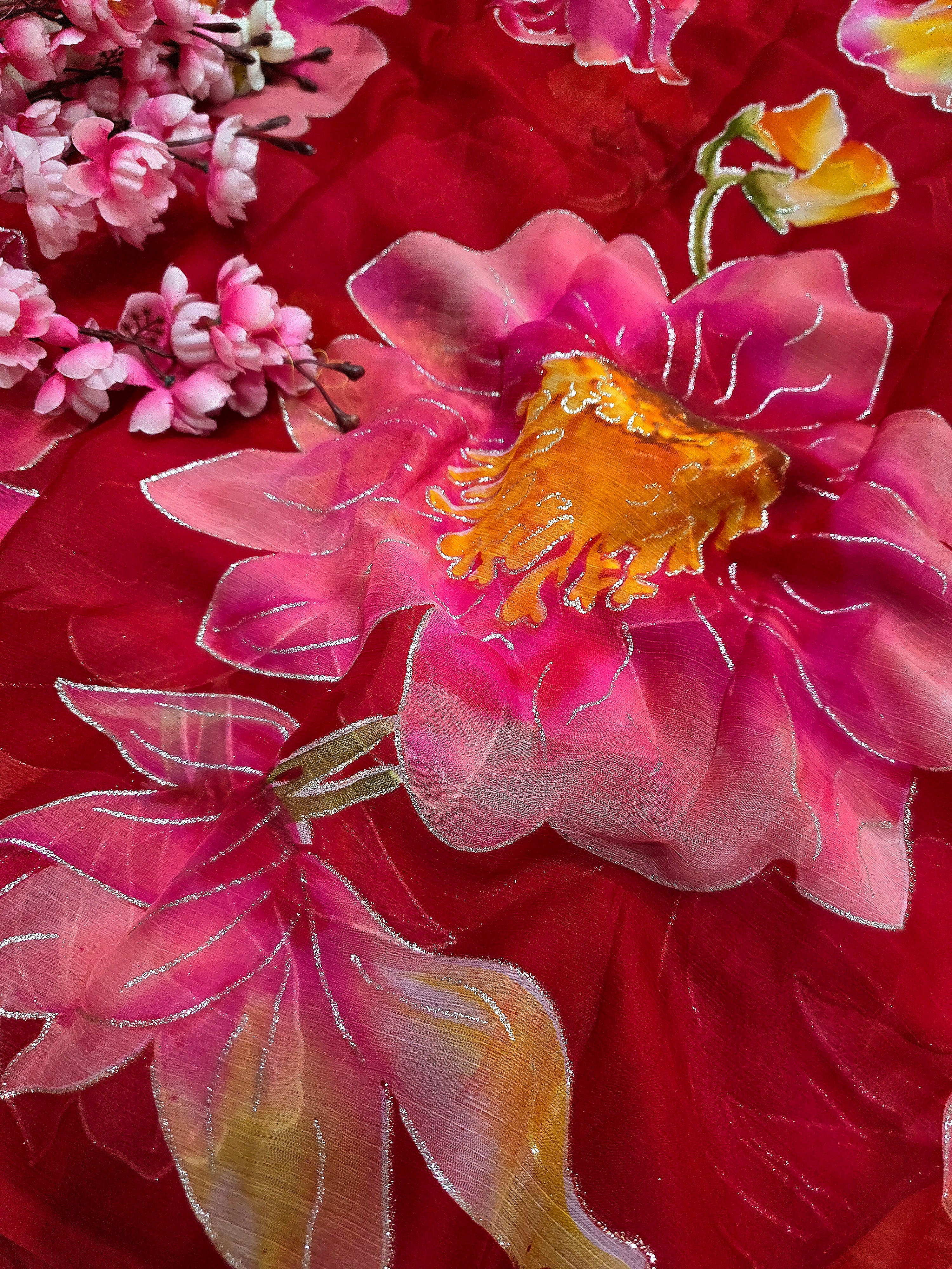 991001 Lightweight Elegant Semi Chiffon Flower Print Saree with Zari Print - Red