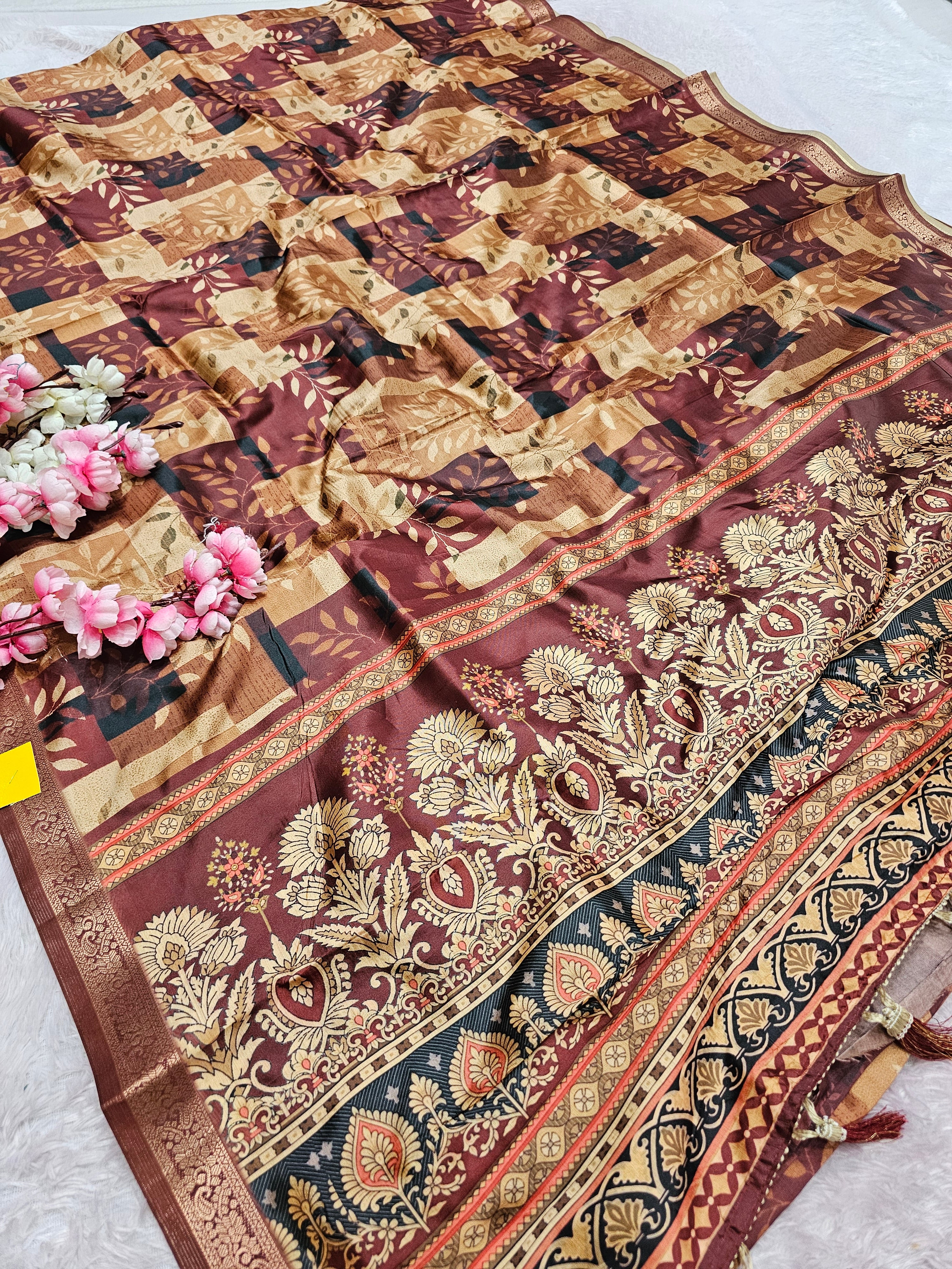 101102 Exclusive Very Soft Silk Printed Saree with Zari Weaving Border