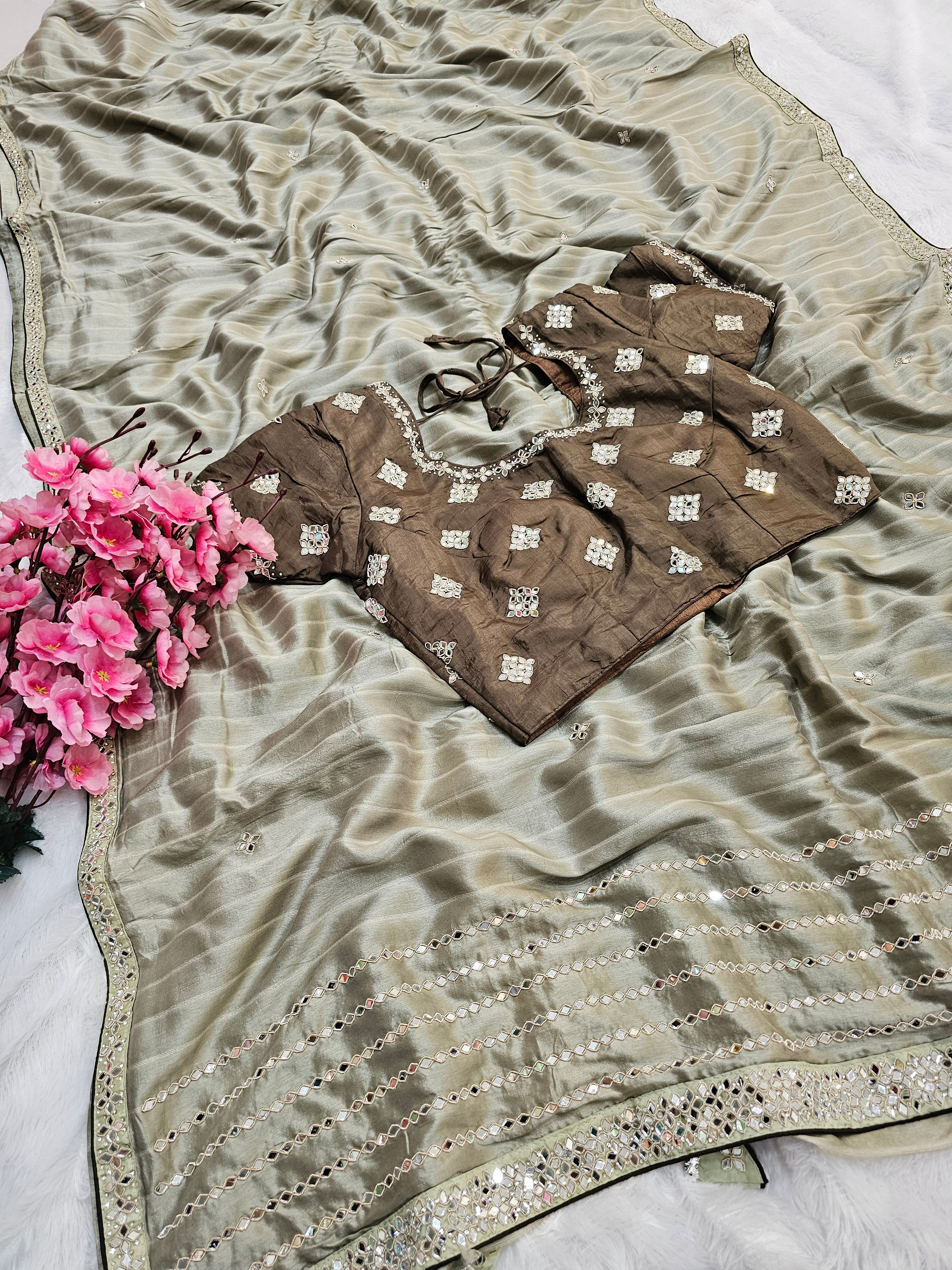 787016 Designer Stylish Saree with Exclusive Stitched Blouse