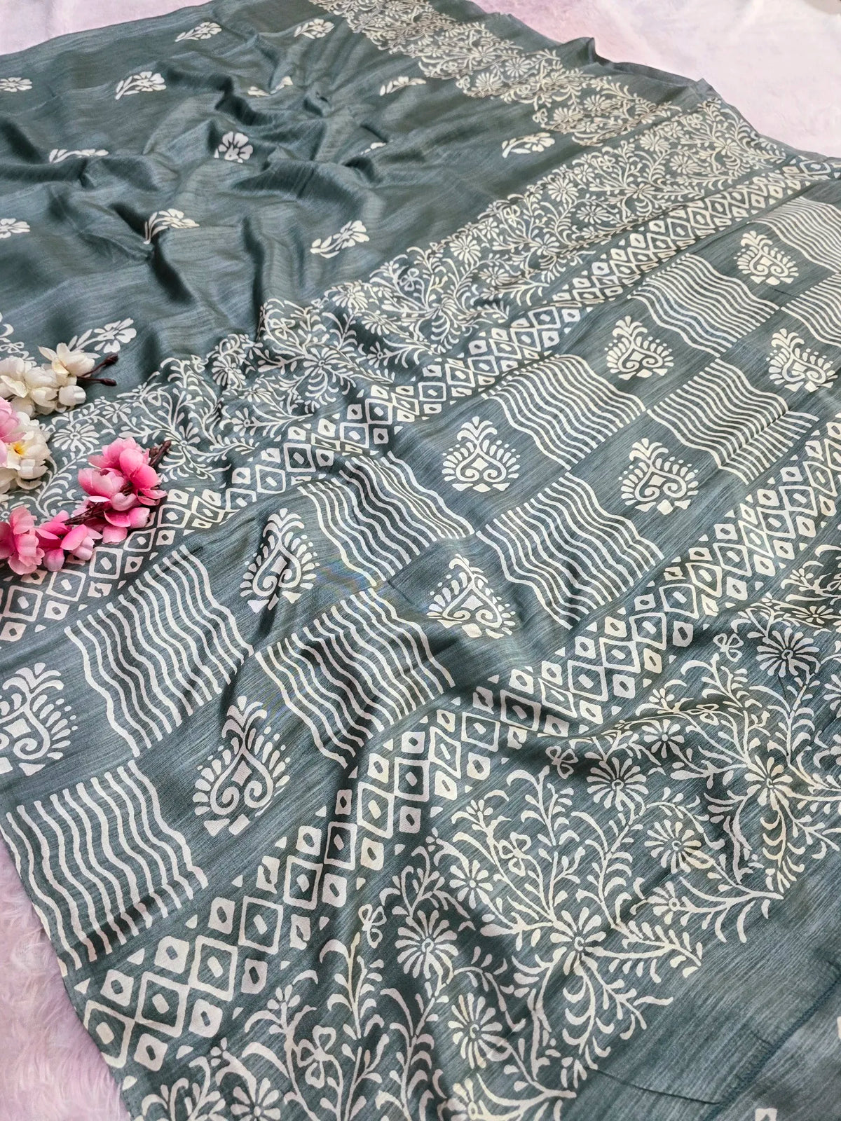 CA1524 Soft Dola Silk Block Print Saree - Green
