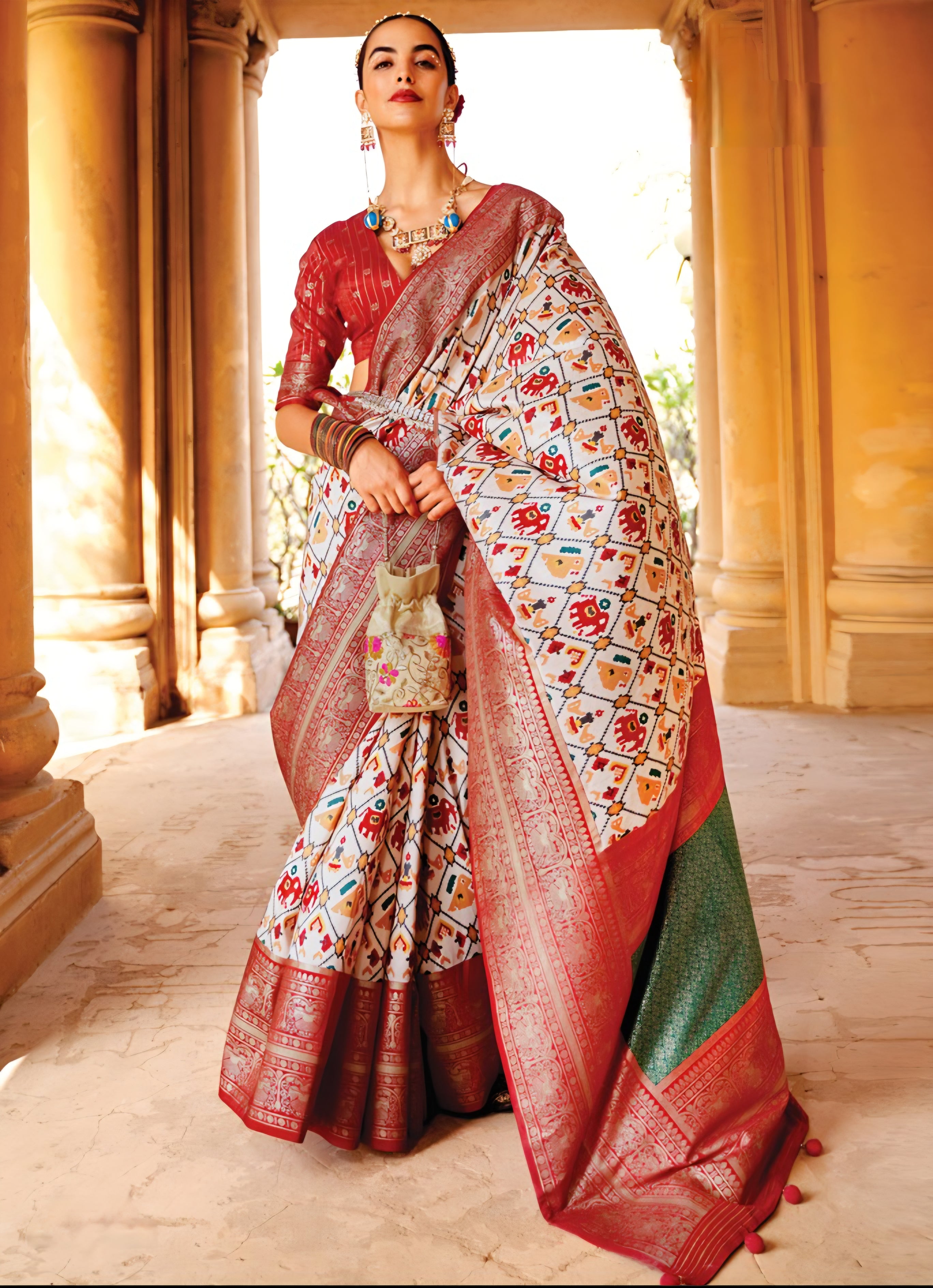 100707 Premium Ghatchola Patola Print Silk Saree With Gold Print