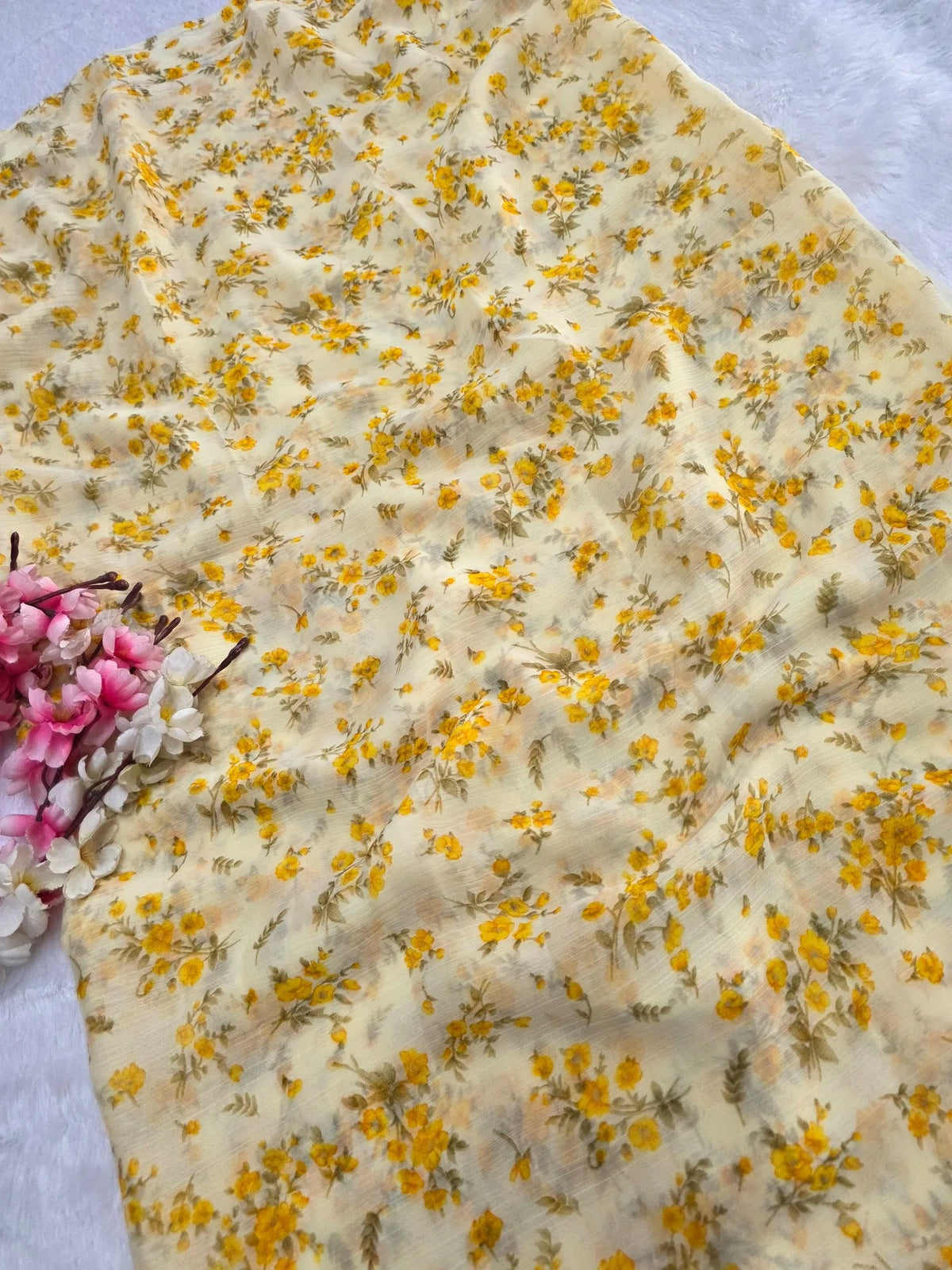 CA1466 Lightweight Elegant Semi Chiffon Flower Print Saree - Yellow