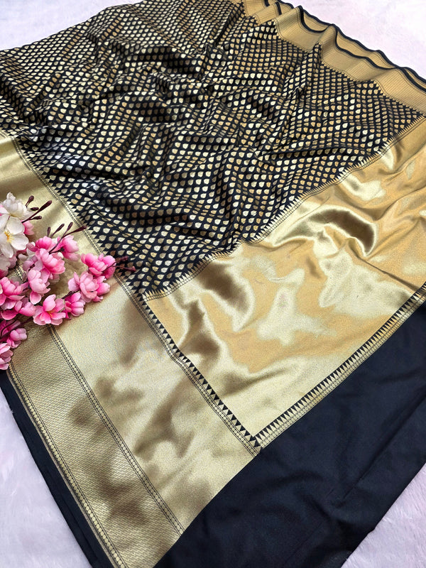 550004 Banarasi Soft Silk Saree With Zari Weaving