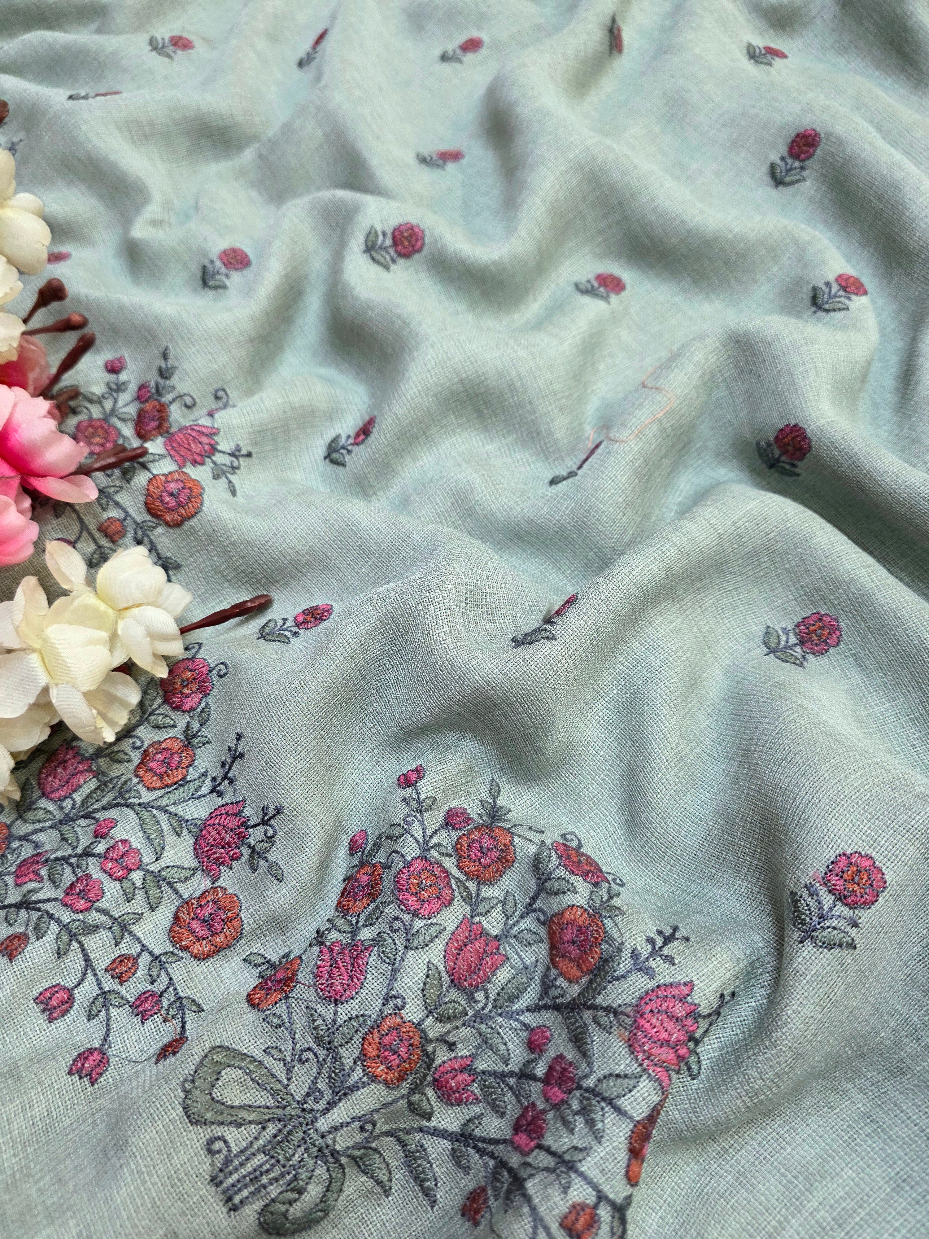 423009 Pure Linen Blend Saree with Embroidery Gray